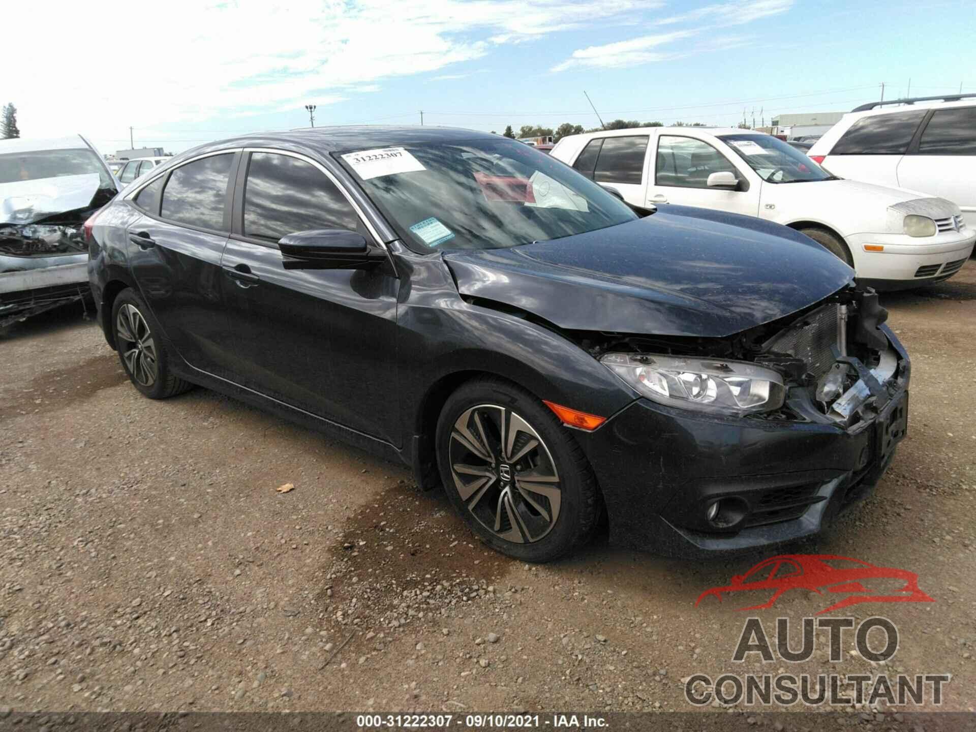 HONDA CIVIC SEDAN 2018 - JHMFC1F34JX015844