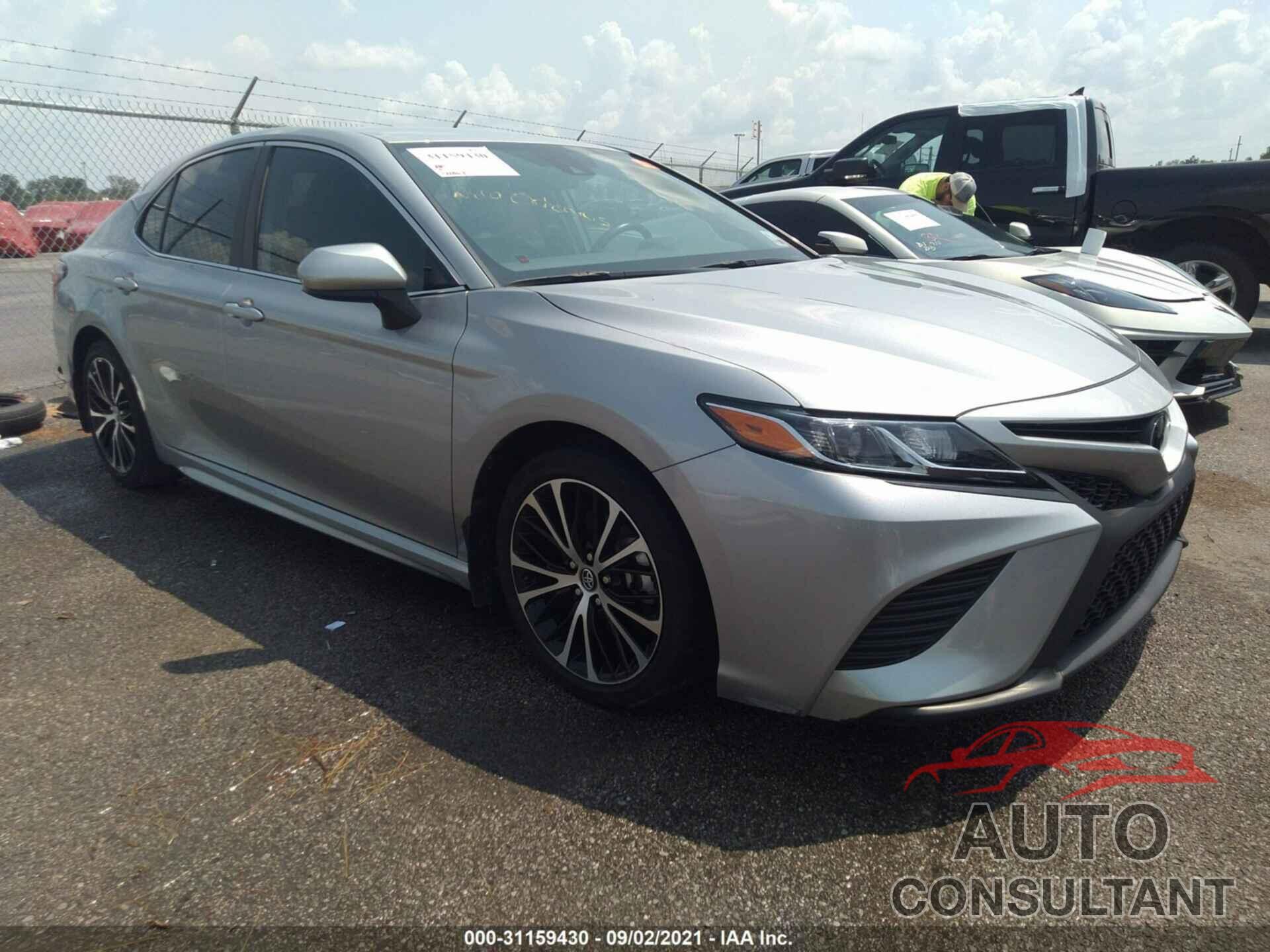 TOYOTA CAMRY 2020 - 4T1G11AK9LU303806