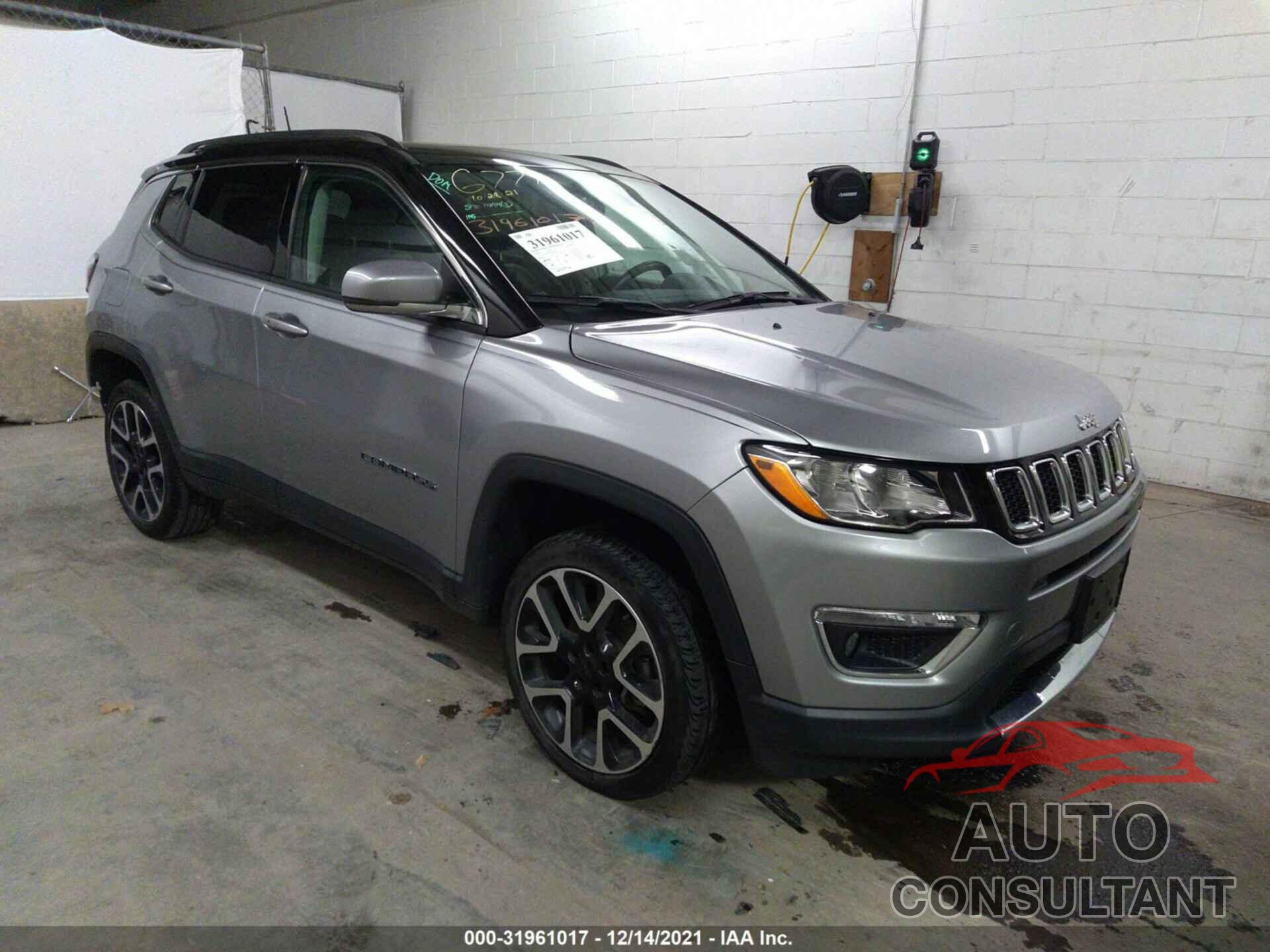 JEEP COMPASS 2018 - 3C4NJDCB5JT454305