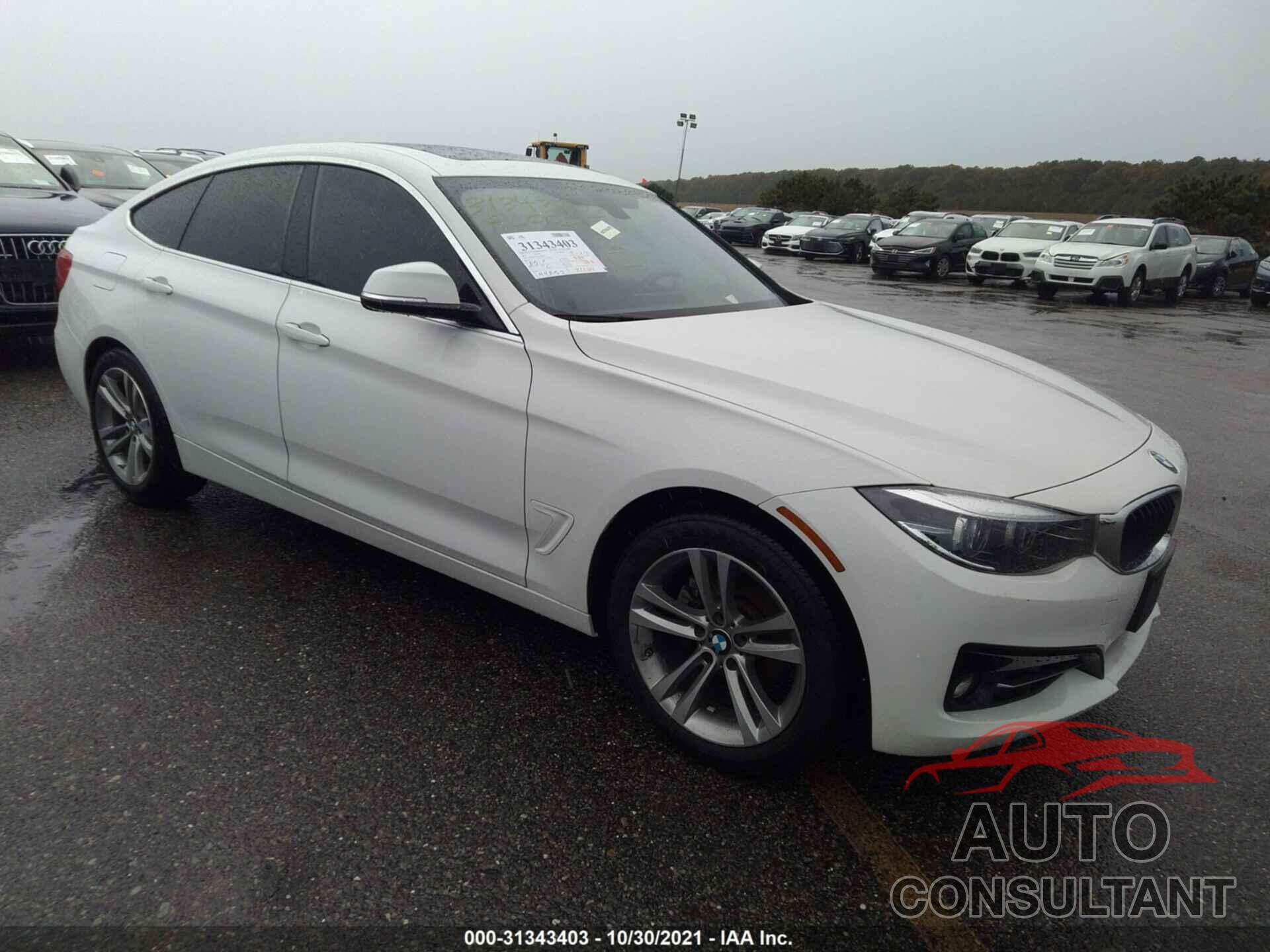 BMW 3 SERIES 2018 - WBA8Z9C58JG828100