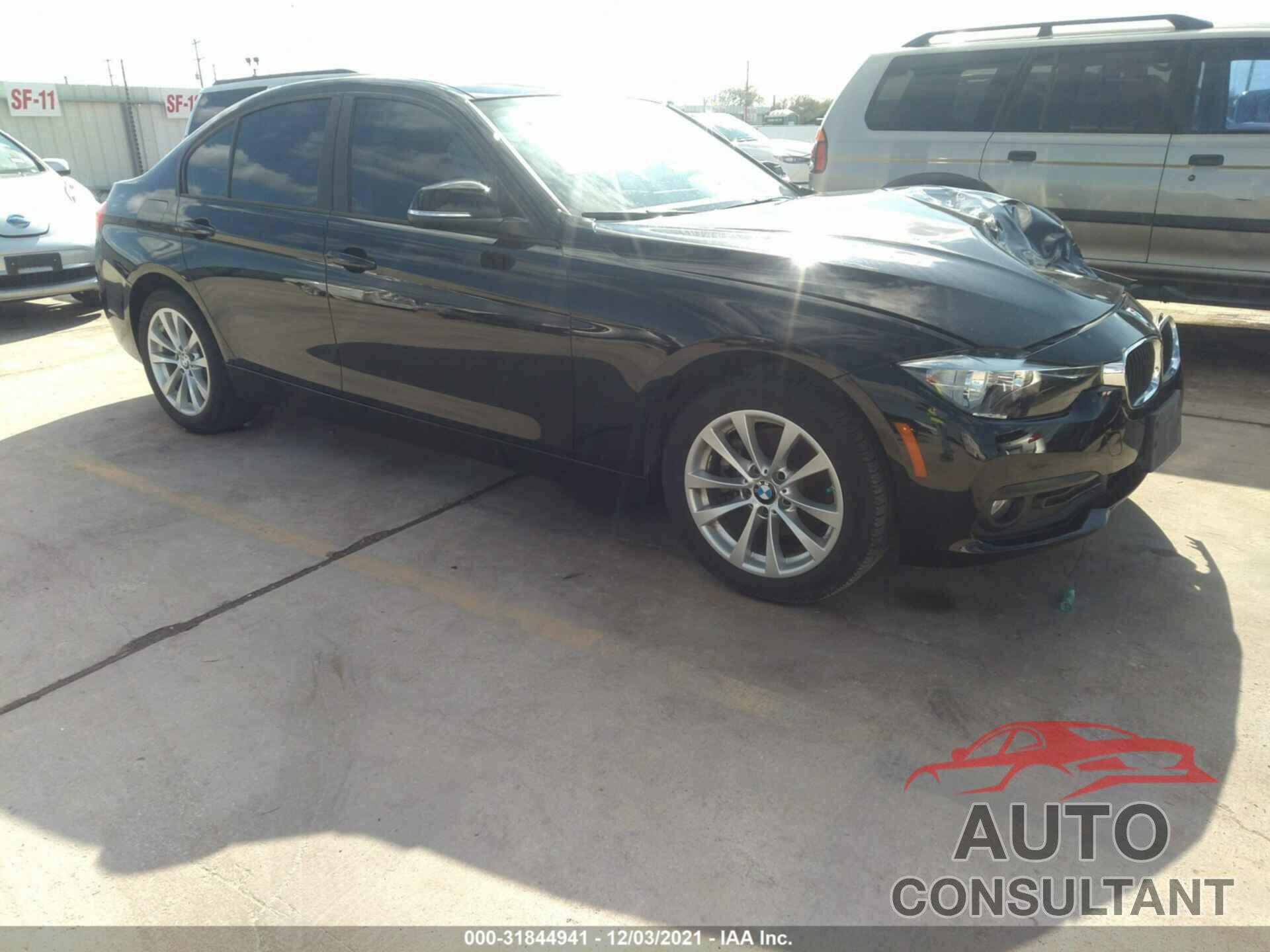BMW 3 SERIES 2016 - WBA8E1G5XGNU11413