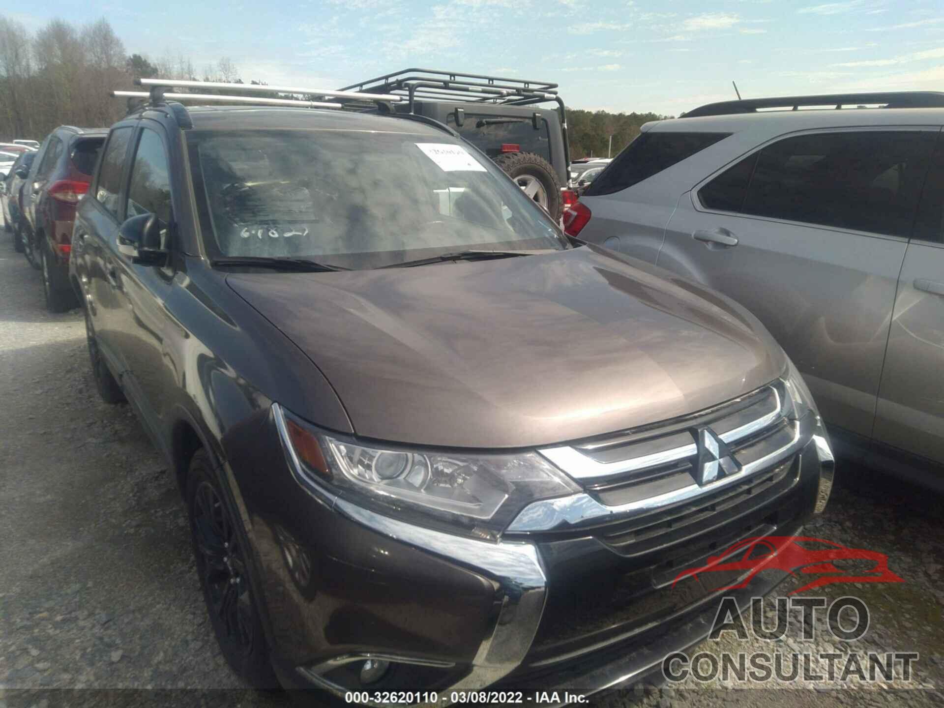 MITSUBISHI OUTLANDER 2018 - JA4AD3A39JZ044007