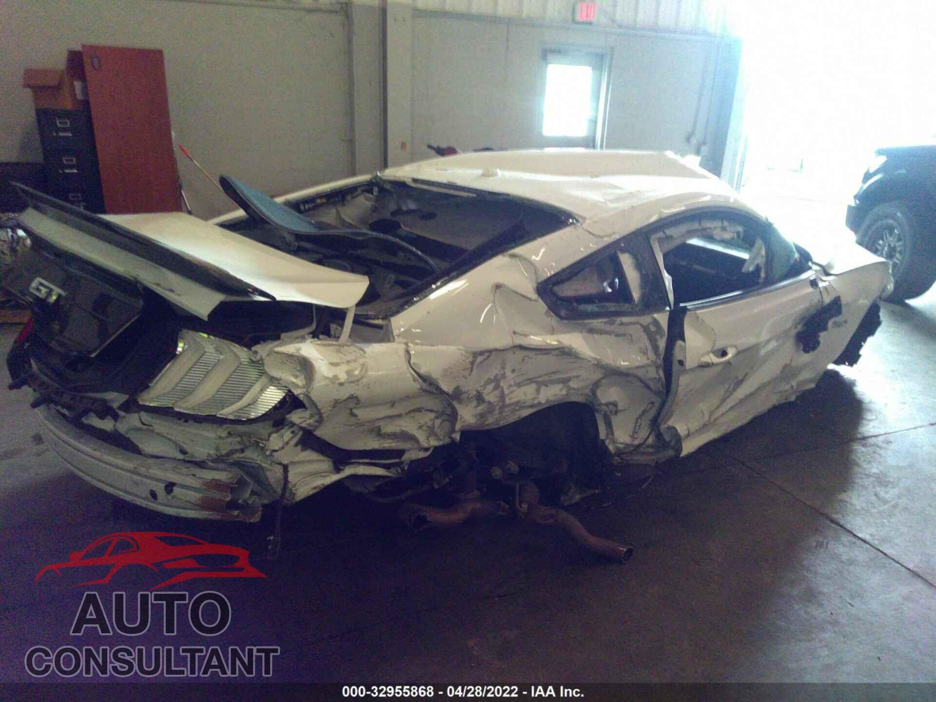 FORD MUSTANG 2019 - 1FA6P8CF5K5123647