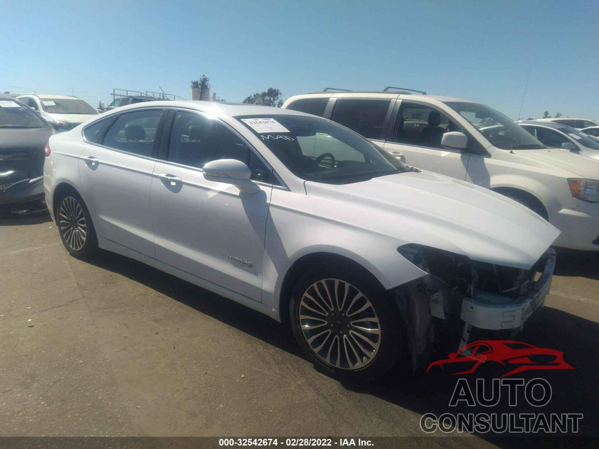 FORD FUSION HYBRID 2018 - 3FA6P0RU0JR117158