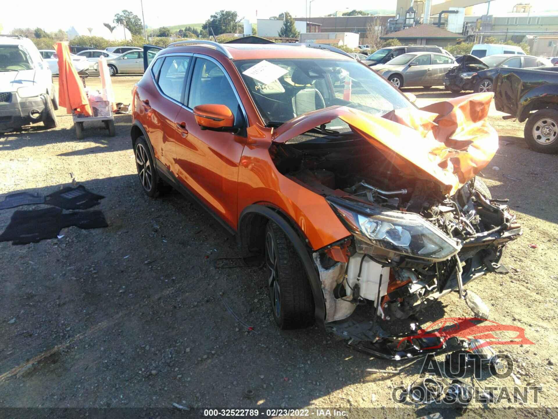 NISSAN ROGUE SPORT 2017 - JN1BJ1CP1HW034738