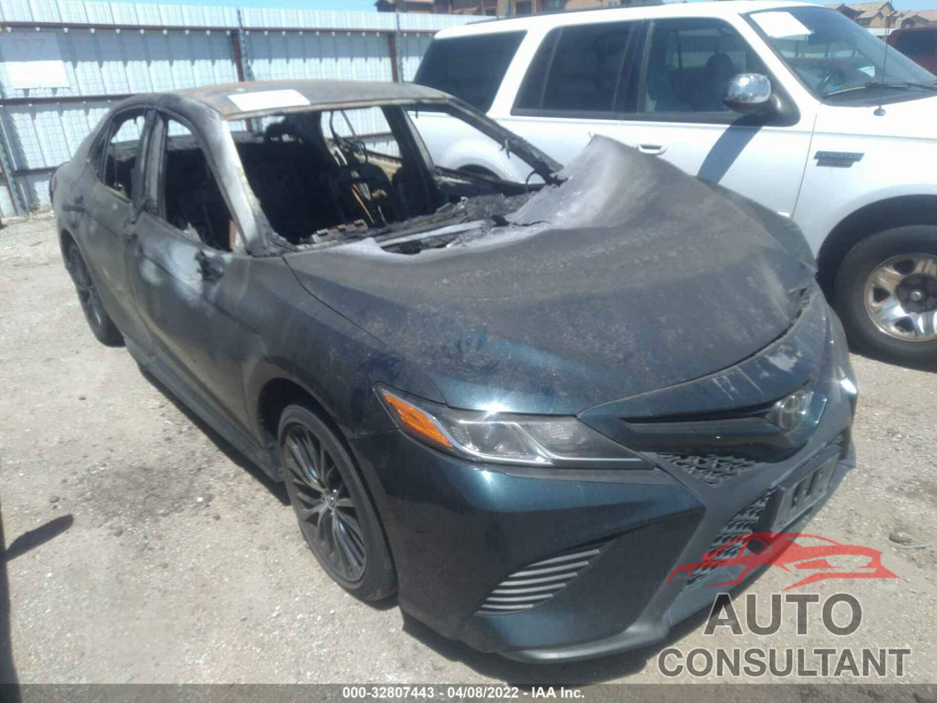 TOYOTA CAMRY 2019 - 4T1B11HK5KU249886