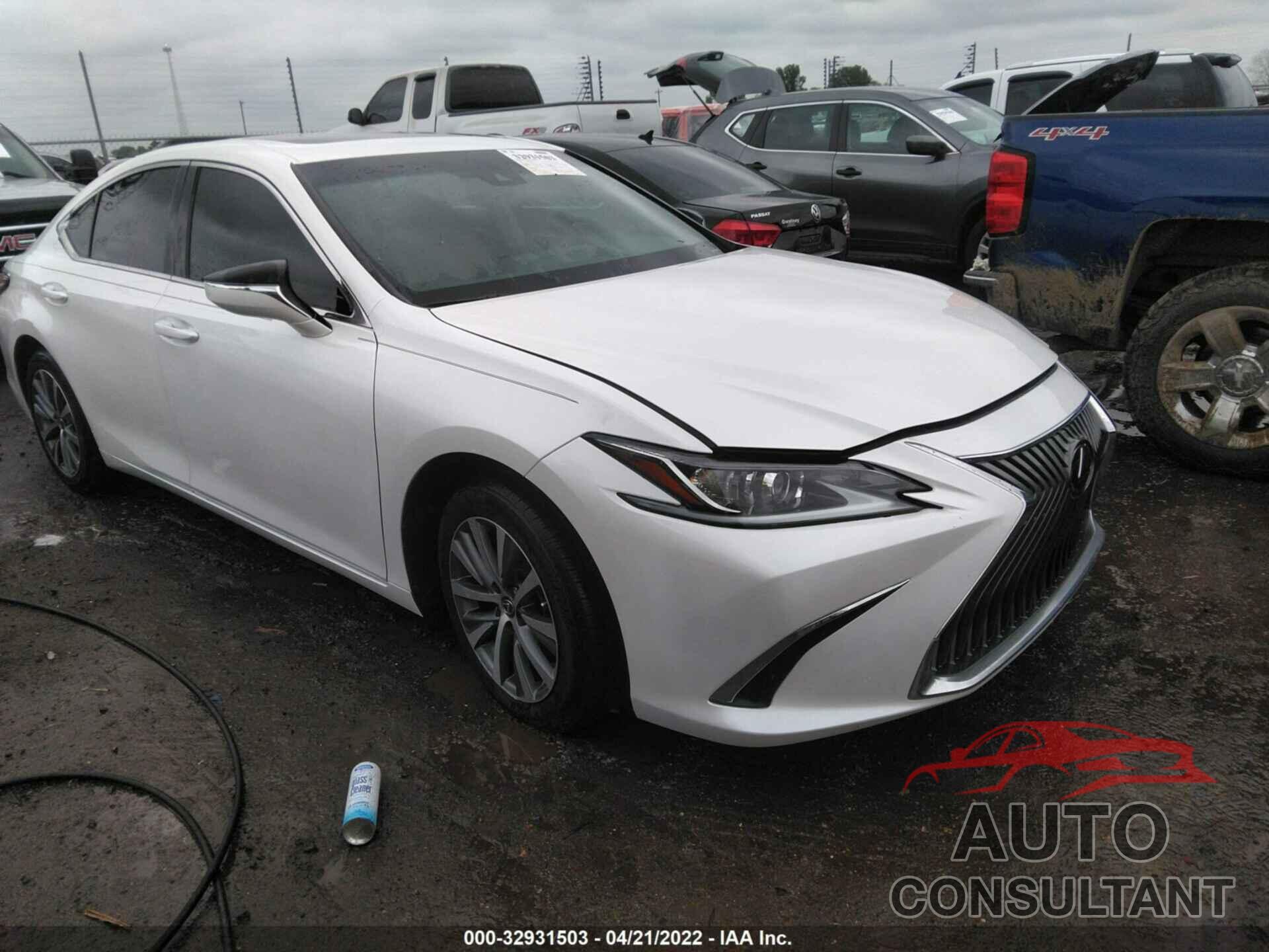 LEXUS ES 2020 - 58ACZ1B11LU059171