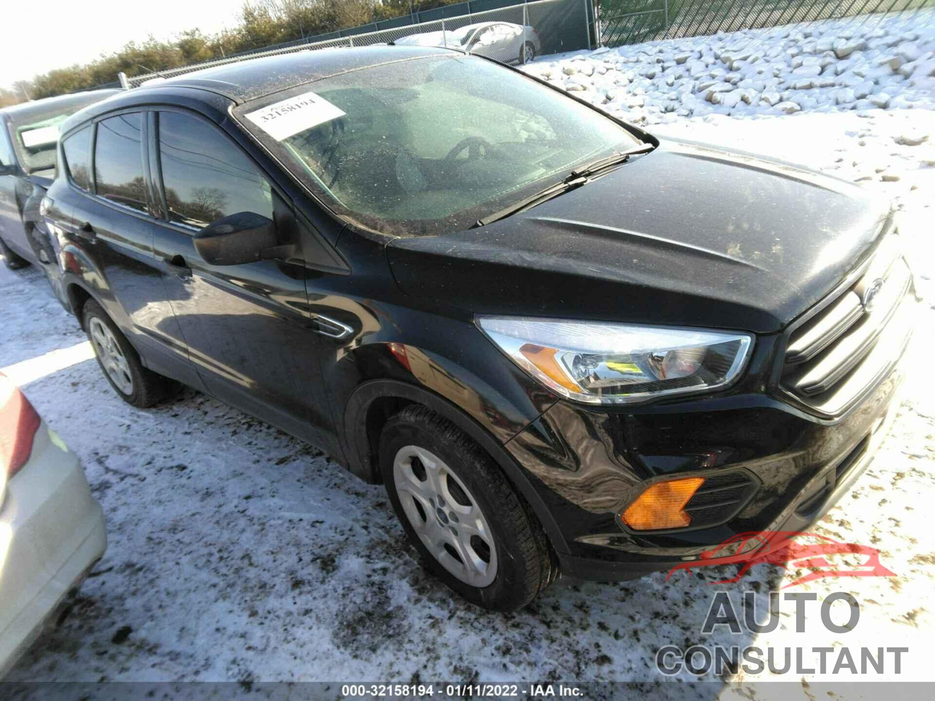 FORD ESCAPE 2017 - 1FMCU0F74HUB82825
