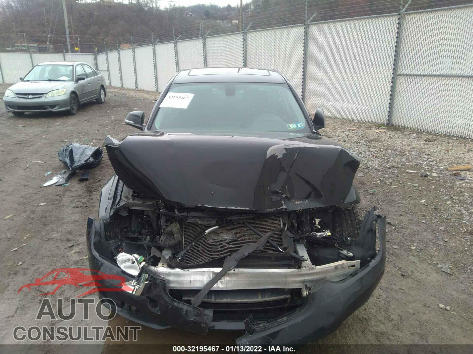 BMW 3 SERIES 2016 - WBA8A3C59GK551533