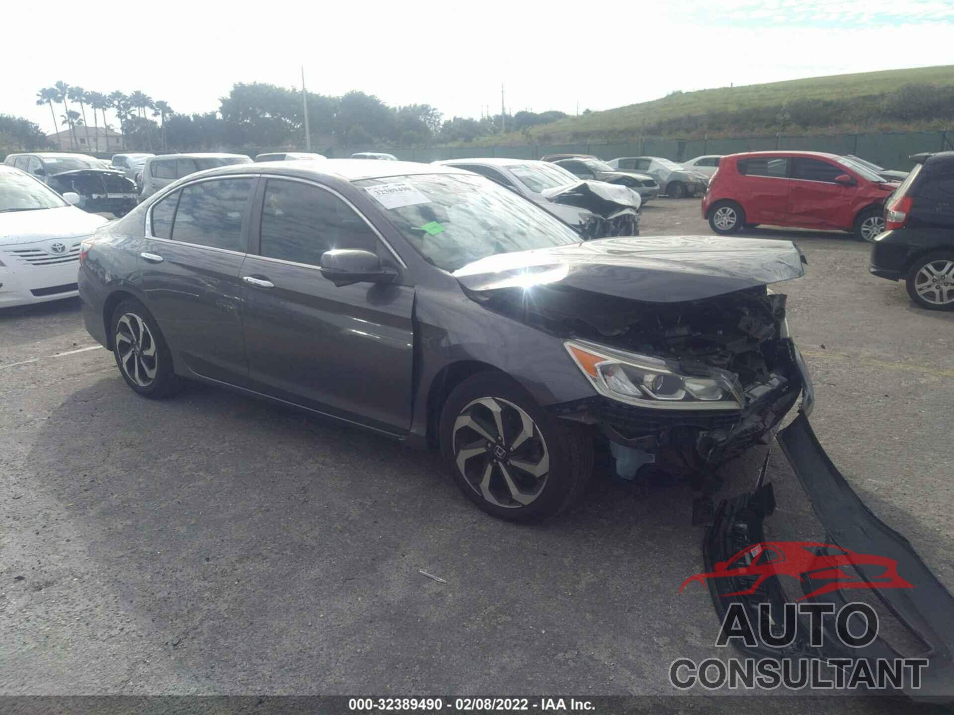 HONDA ACCORD SEDAN 2016 - 1HGCR2F02GA062186