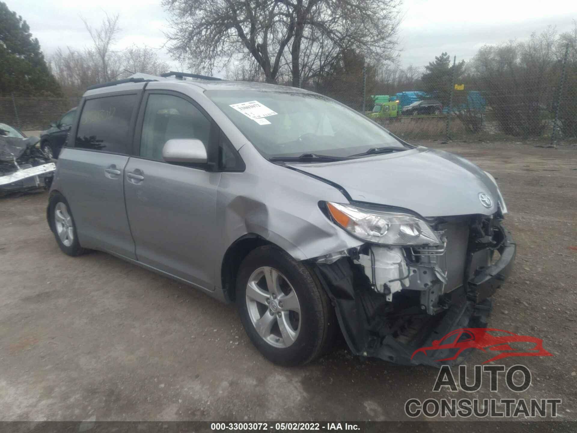 TOYOTA SIENNA 2016 - 5TDKK3DC2GS721100