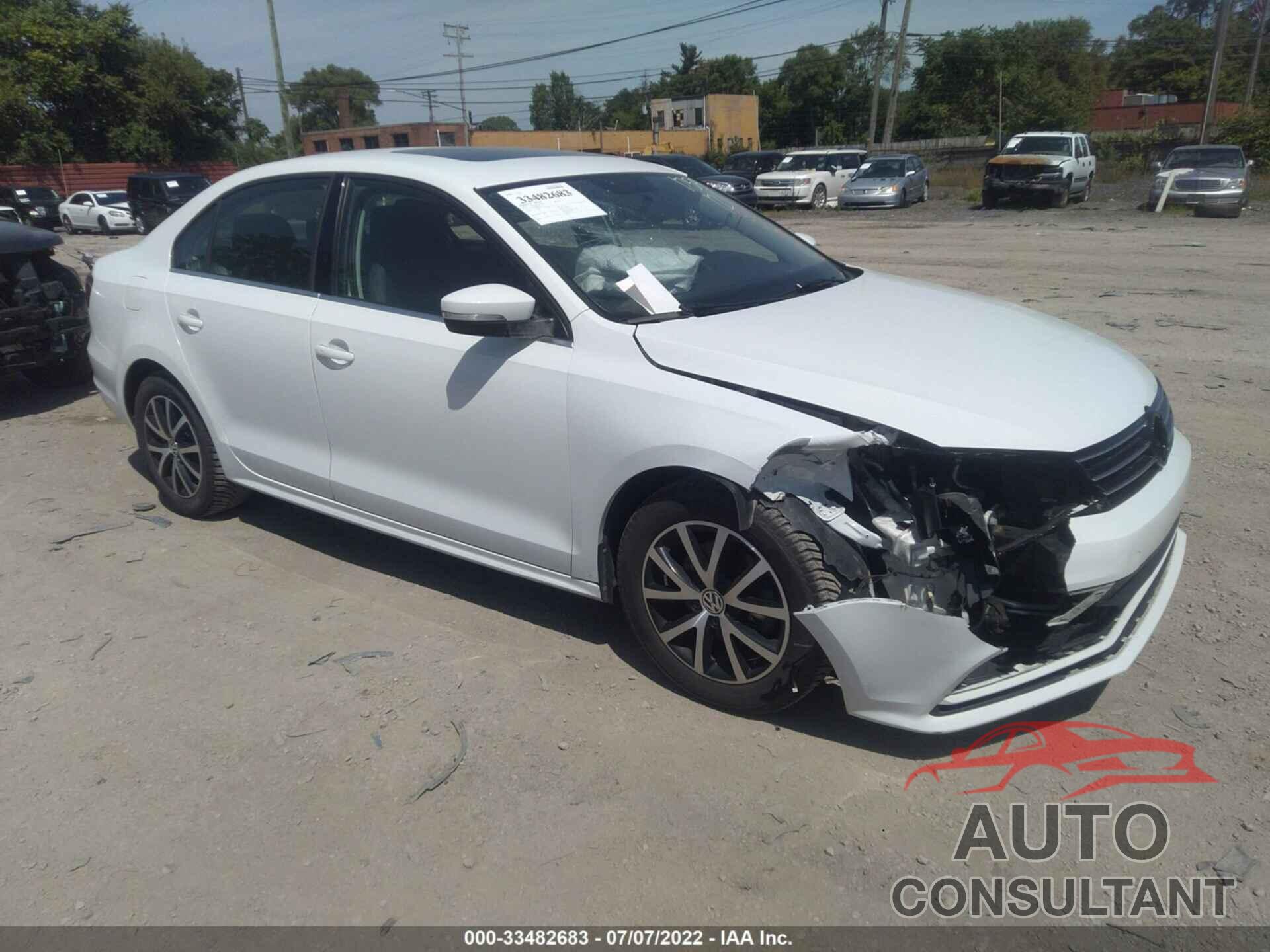 VOLKSWAGEN JETTA 2017 - 3VWB67AJ8HM321197