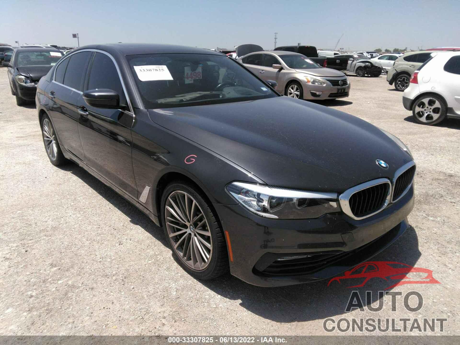 BMW 5 SERIES 2017 - WBAJA7C39HG906633