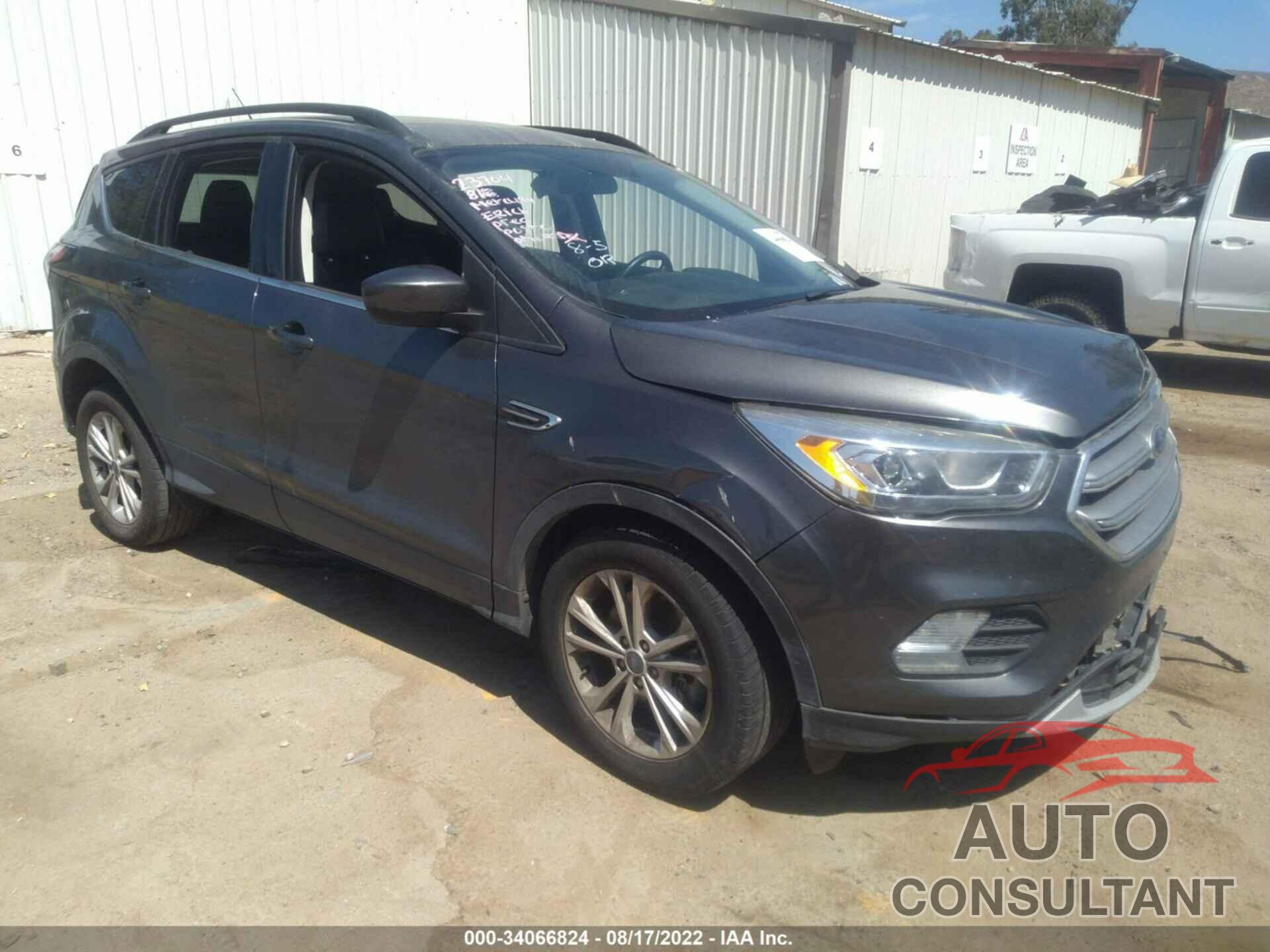 FORD ESCAPE 2017 - 1FMCU0G90HUC54894