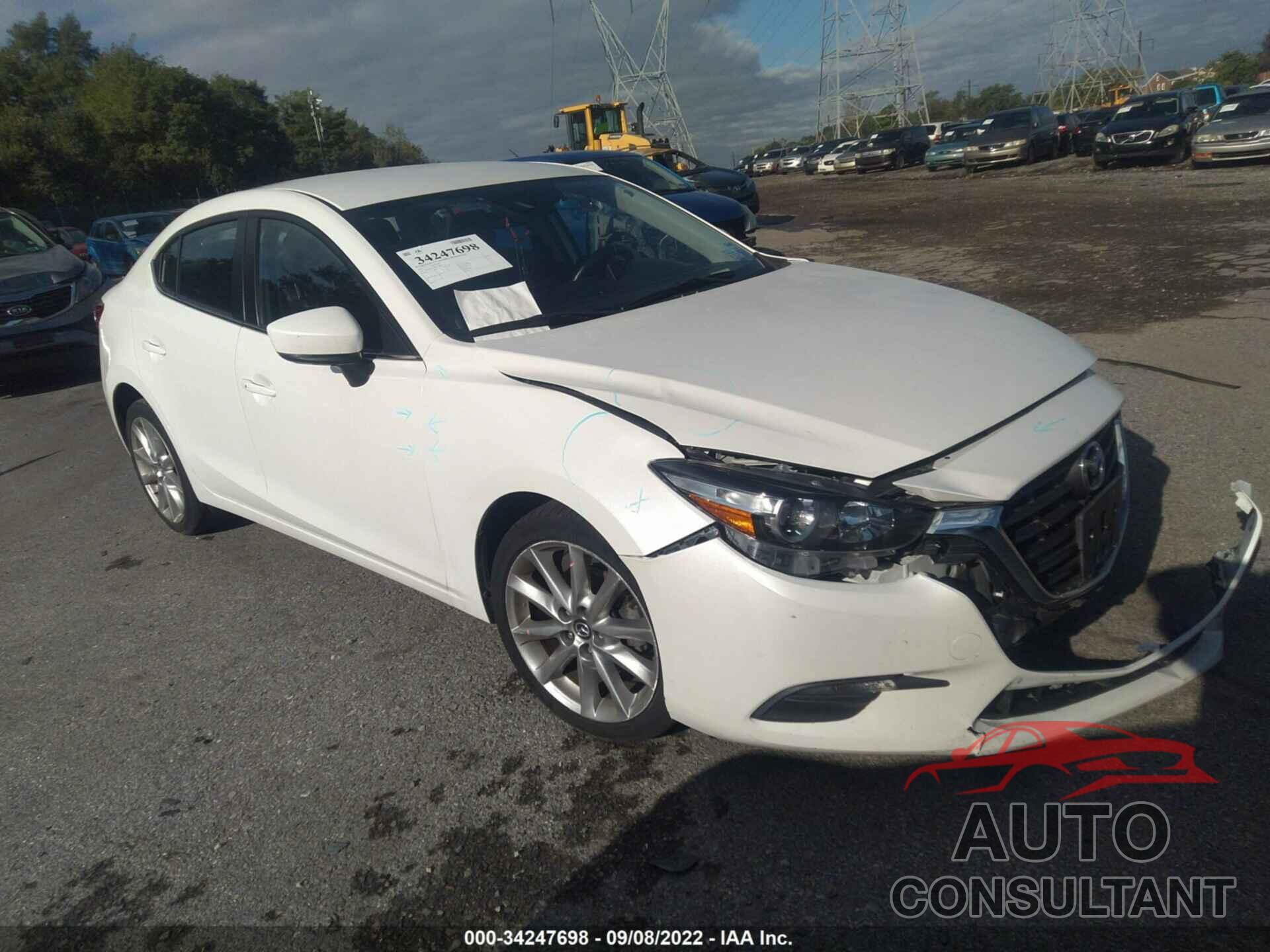 MAZDA MAZDA3 4-DOOR 2017 - JM1BN1V78H1127008