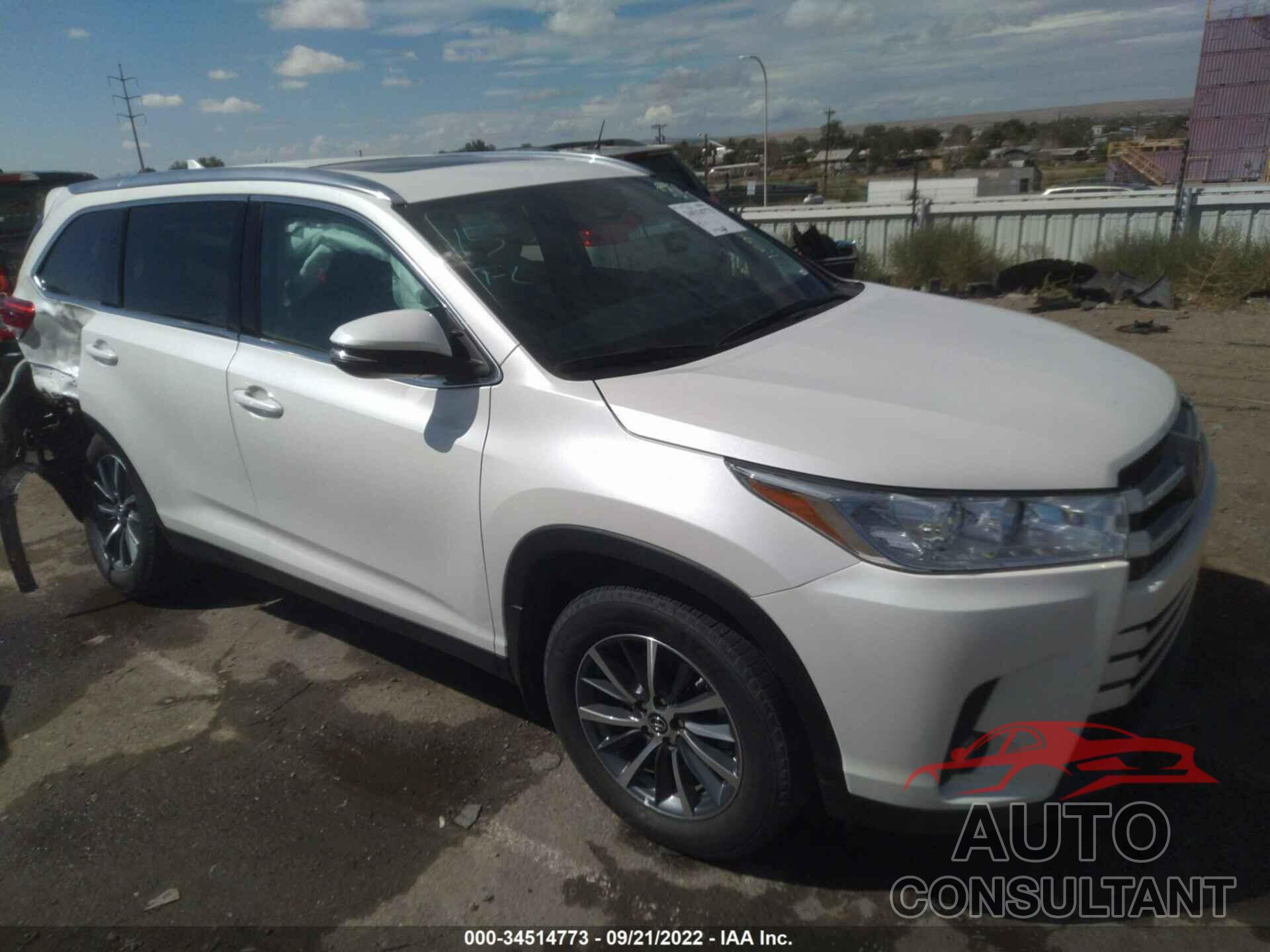 TOYOTA HIGHLANDER 2019 - 5TDJZRFH1KS611599