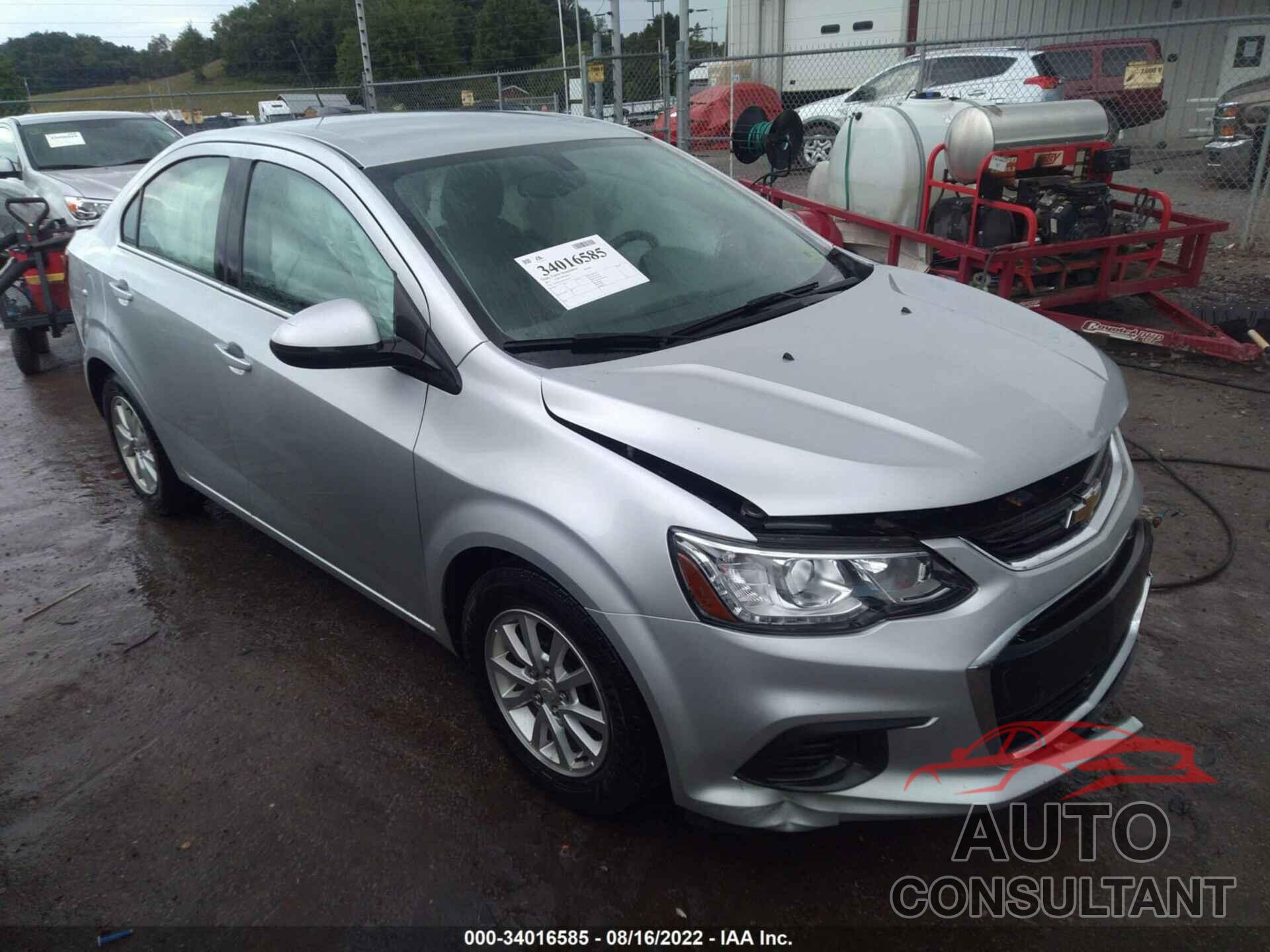 CHEVROLET SONIC 2017 - 1G1JC5SB5H4162338