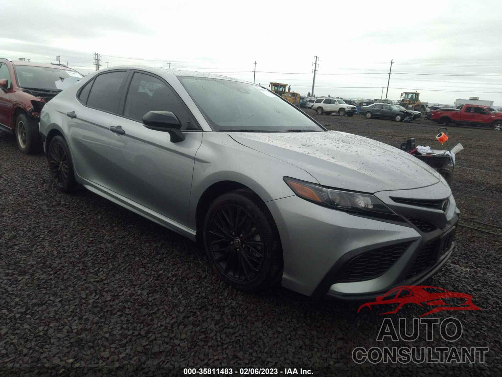 TOYOTA CAMRY 2021 - 4T1G11AK6MU484476