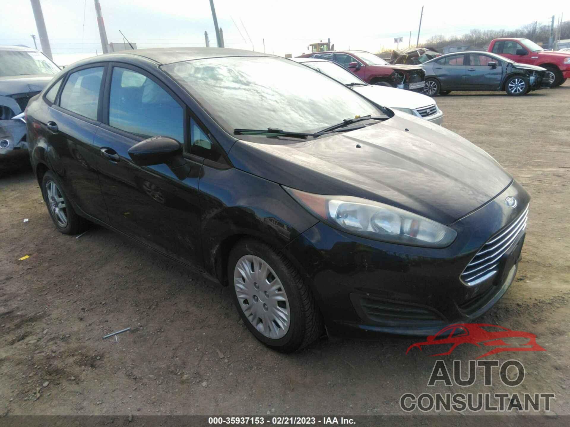 FORD FIESTA 2015 - 3FADP4AJ8FM153040