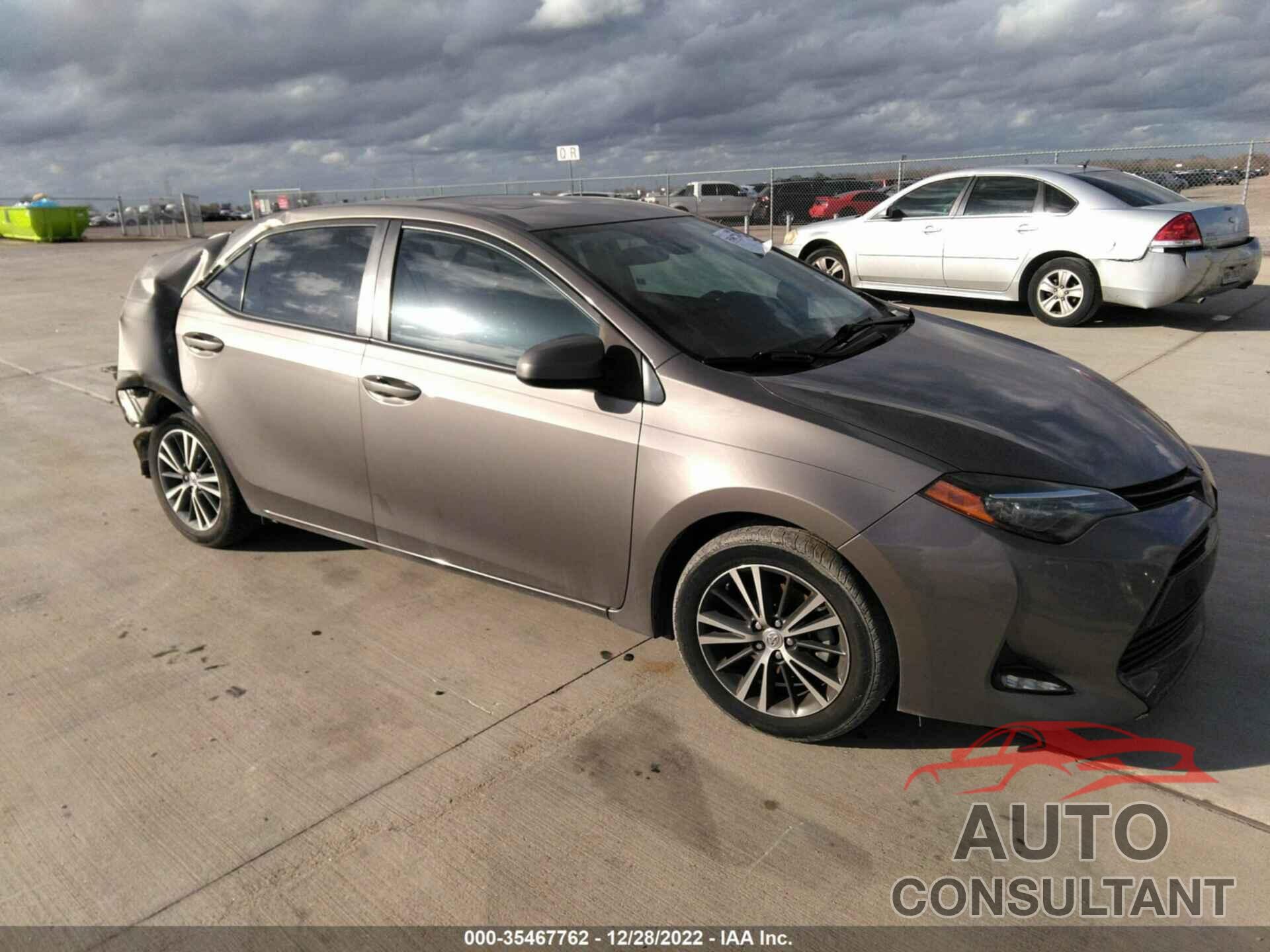 TOYOTA COROLLA 2018 - 5YFBURHE1JP837459