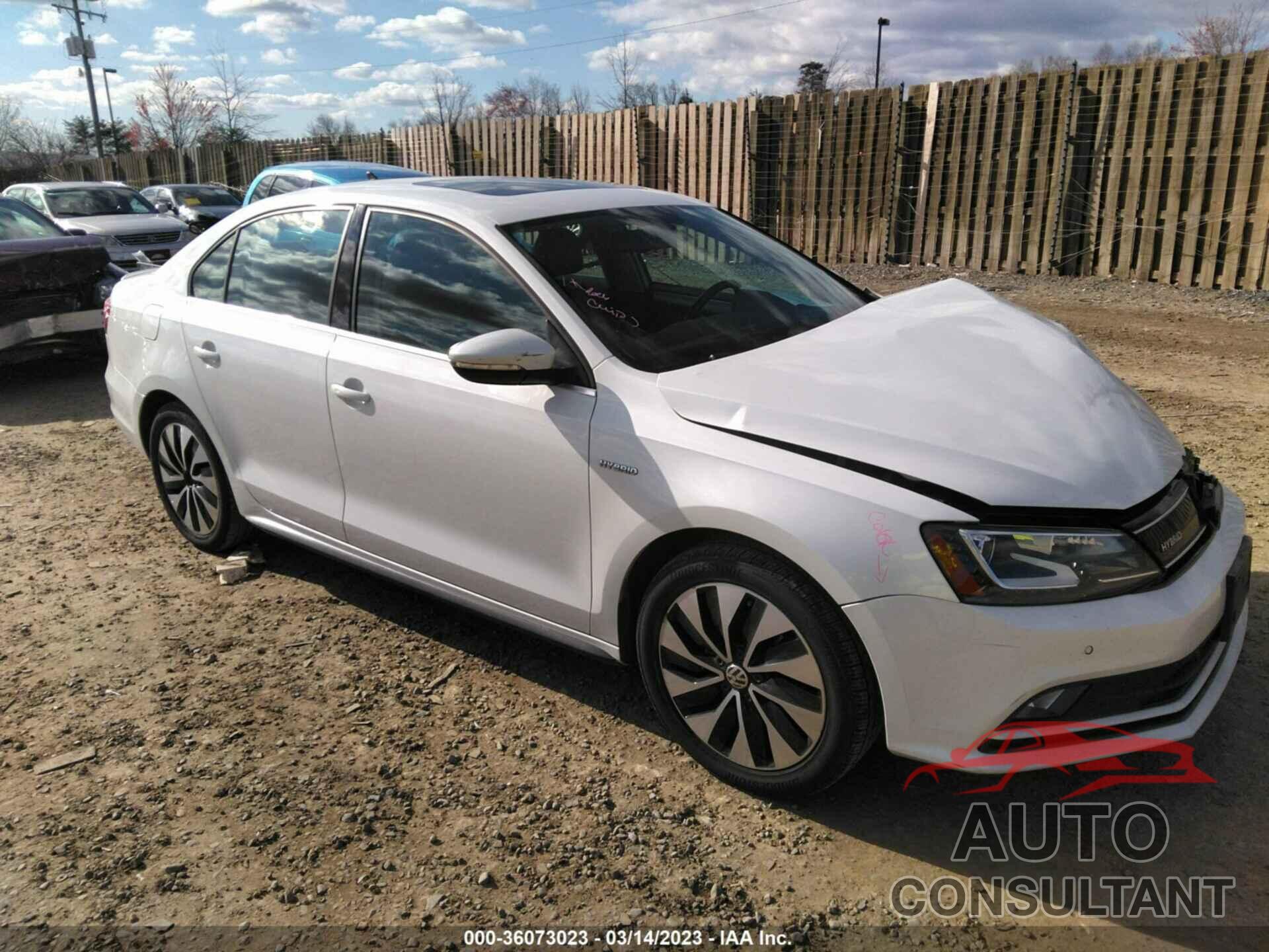 VOLKSWAGEN JETTA SEDAN 2015 - 3VW637AJ3FM402714