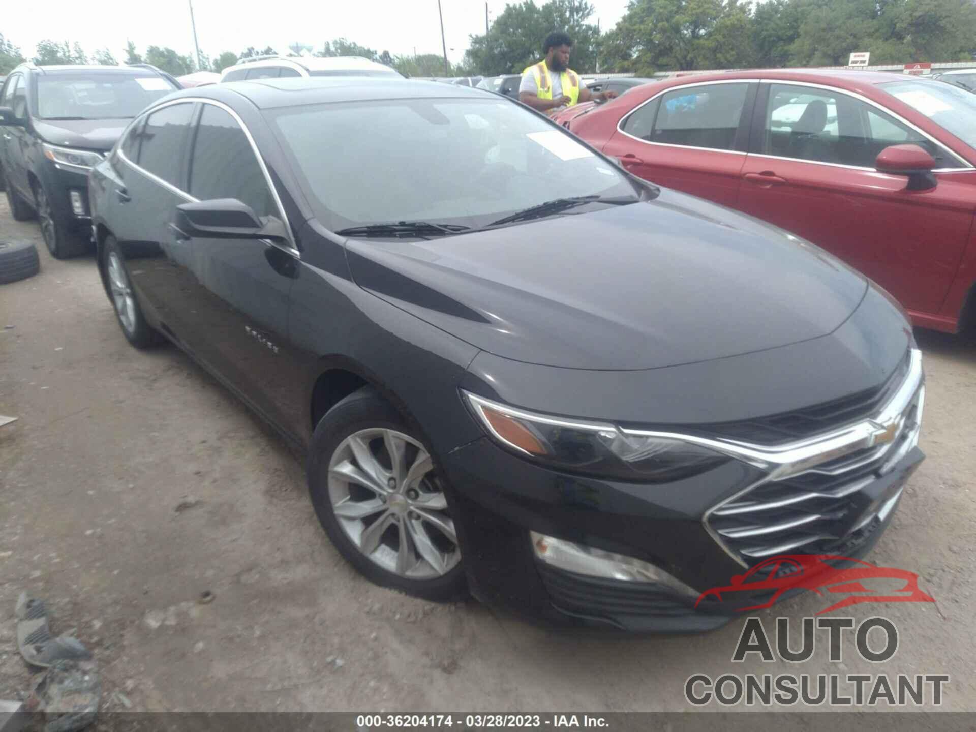 CHEVROLET MALIBU 2020 - 1G1ZD5ST6LF011773