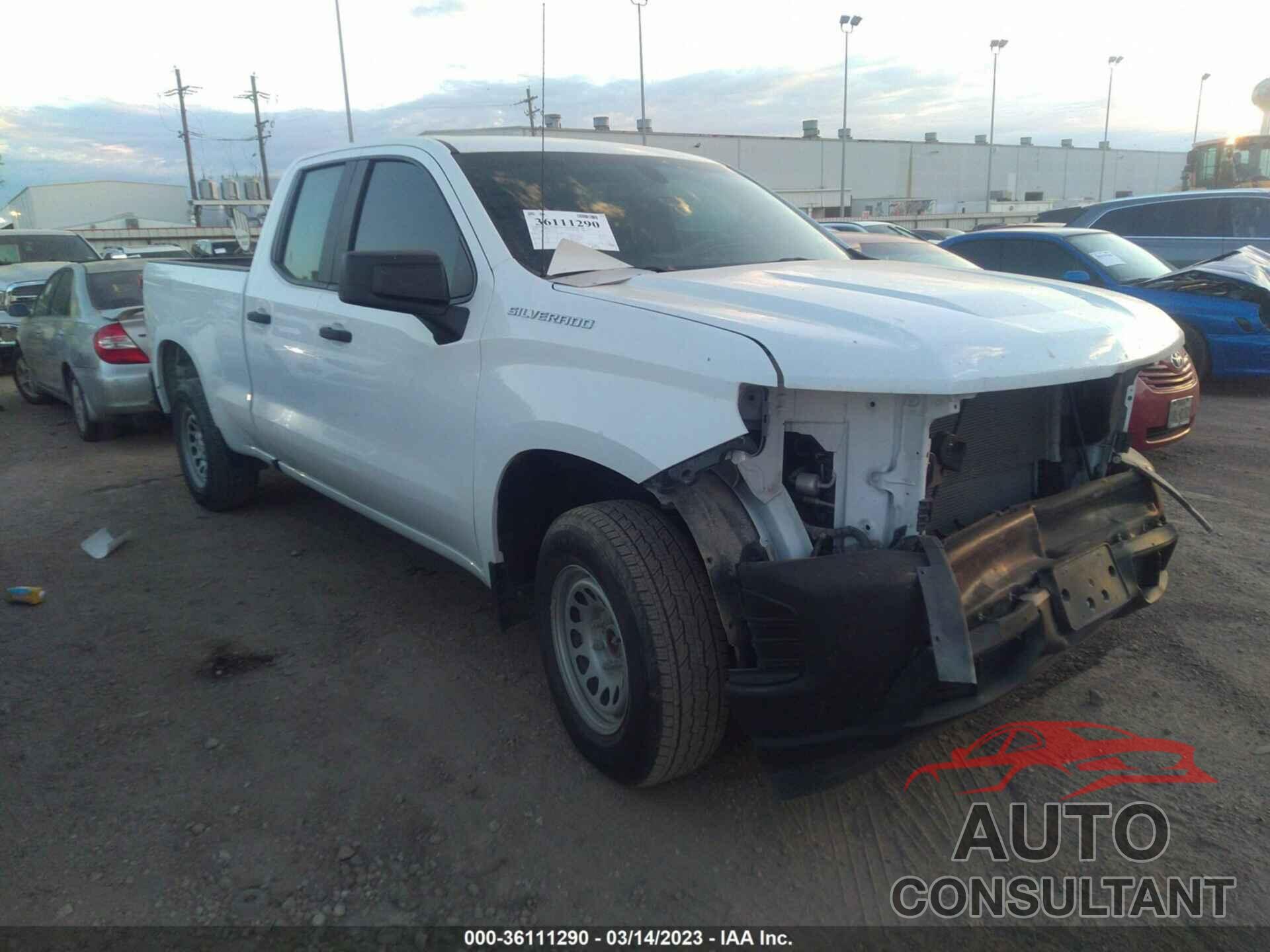 CHEVROLET SILVERADO 1500 2020 - 1GCRWAEH6LZ204084