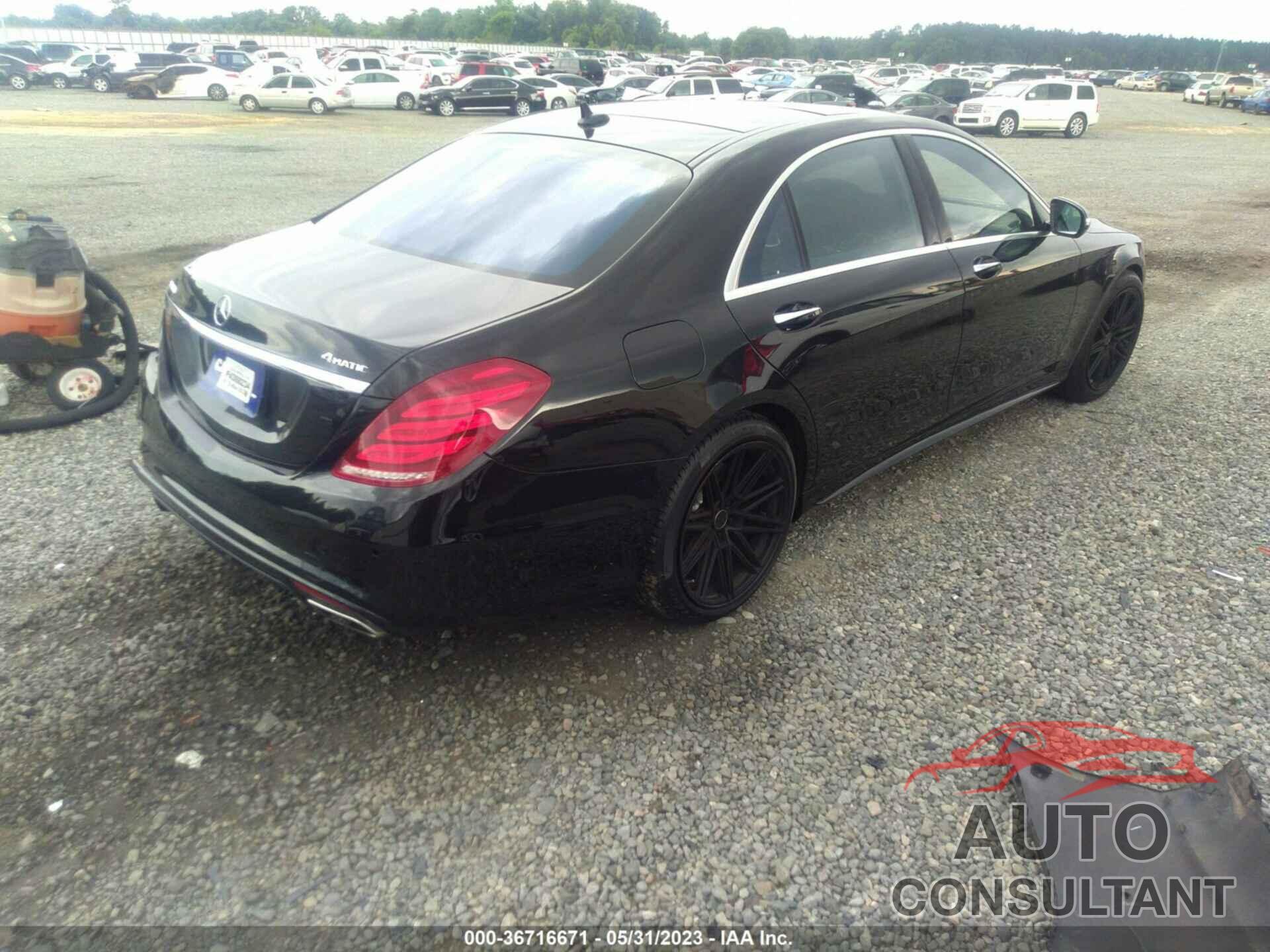 MERCEDES-BENZ S 550 2016 - WDDUG8FB6GA211136