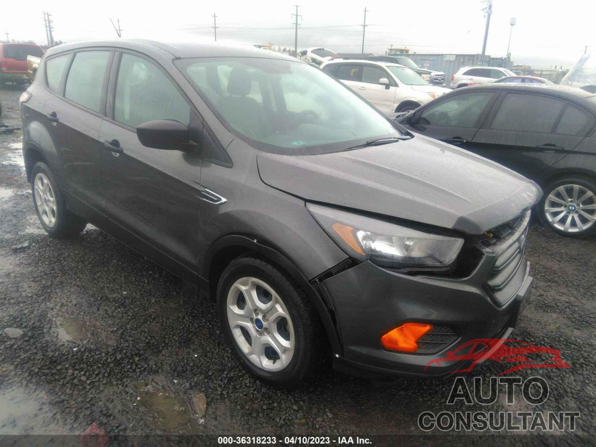 FORD ESCAPE 2018 - 1FMCU0F73JUA57501