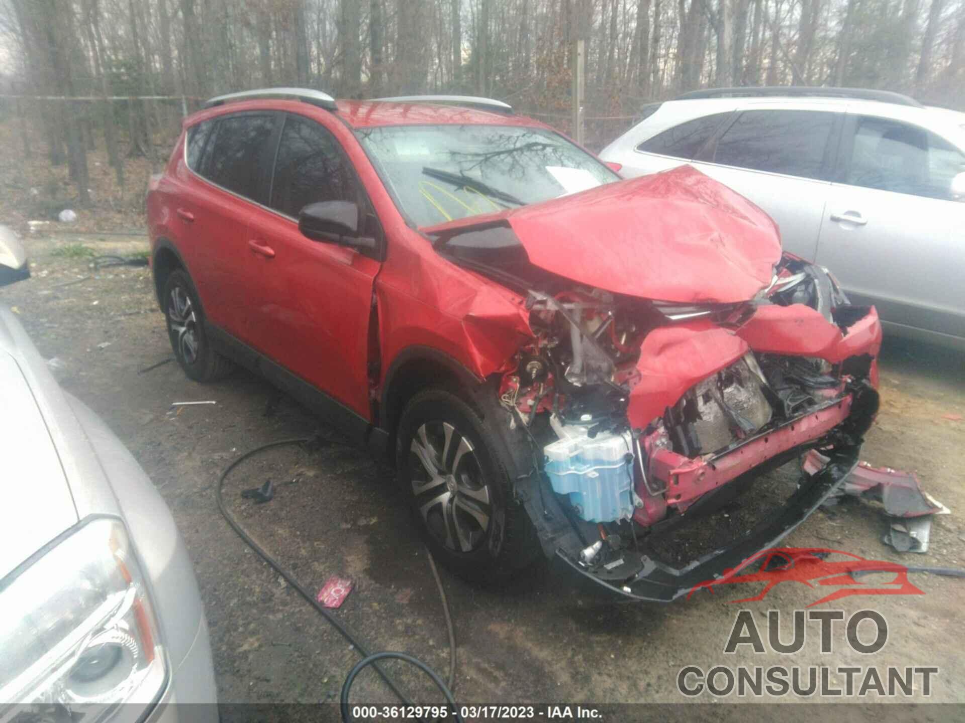 TOYOTA RAV4 2016 - JTMBFREV6GJ104240