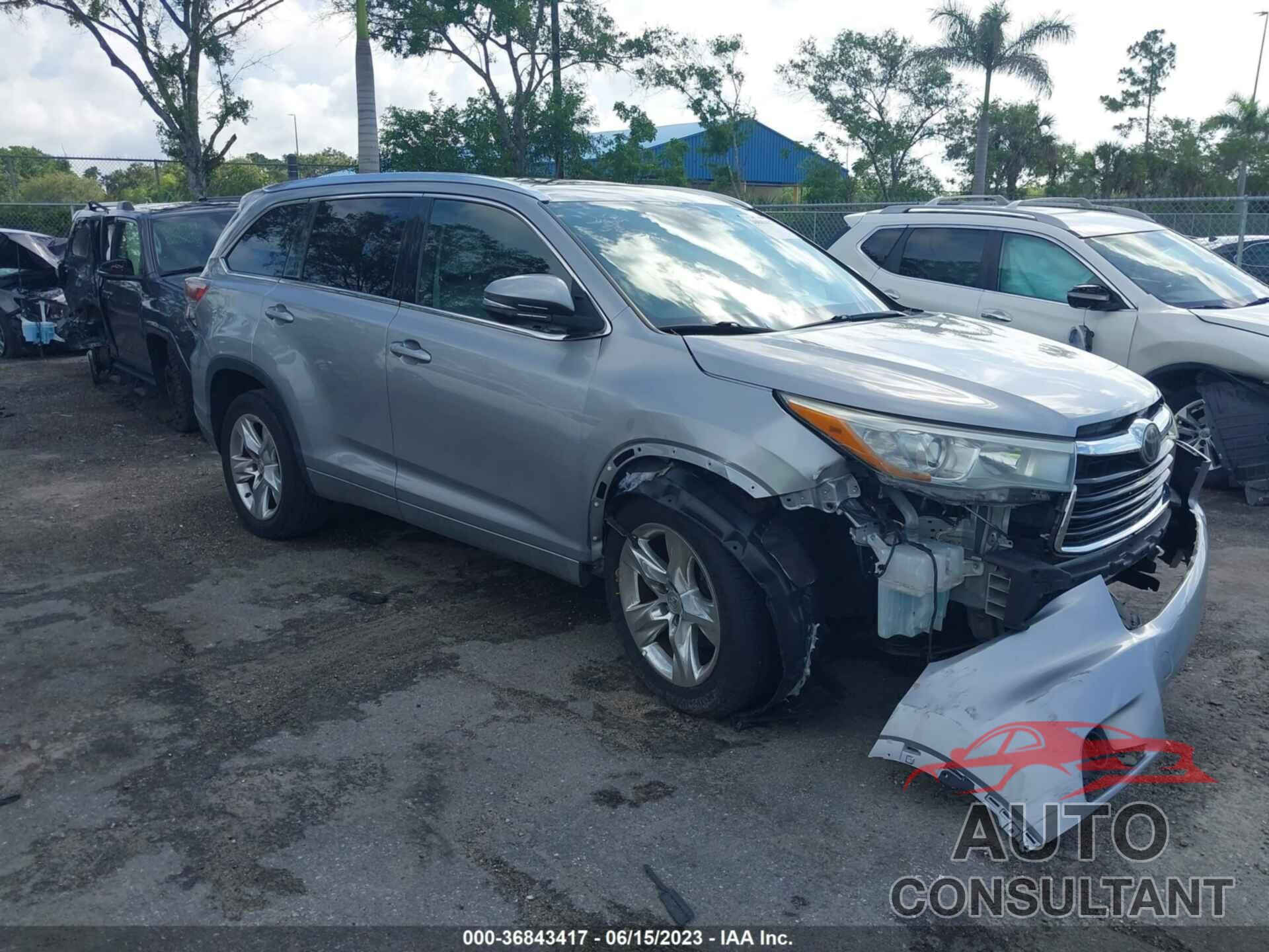 TOYOTA HIGHLANDER 2015 - 5TDYKRFH8FS071483