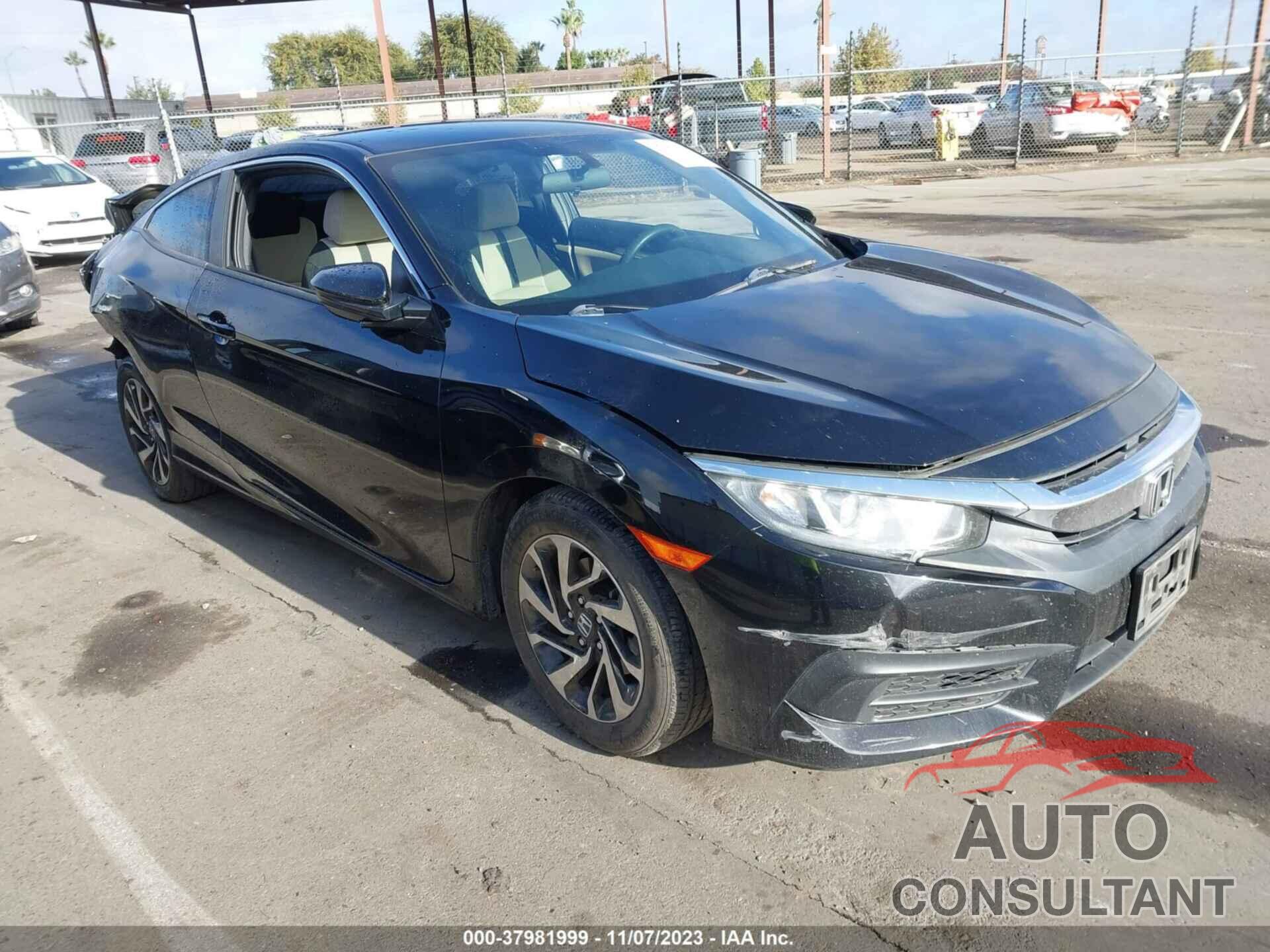 HONDA CIVIC 2018 - 2HGFC4B52JH300252