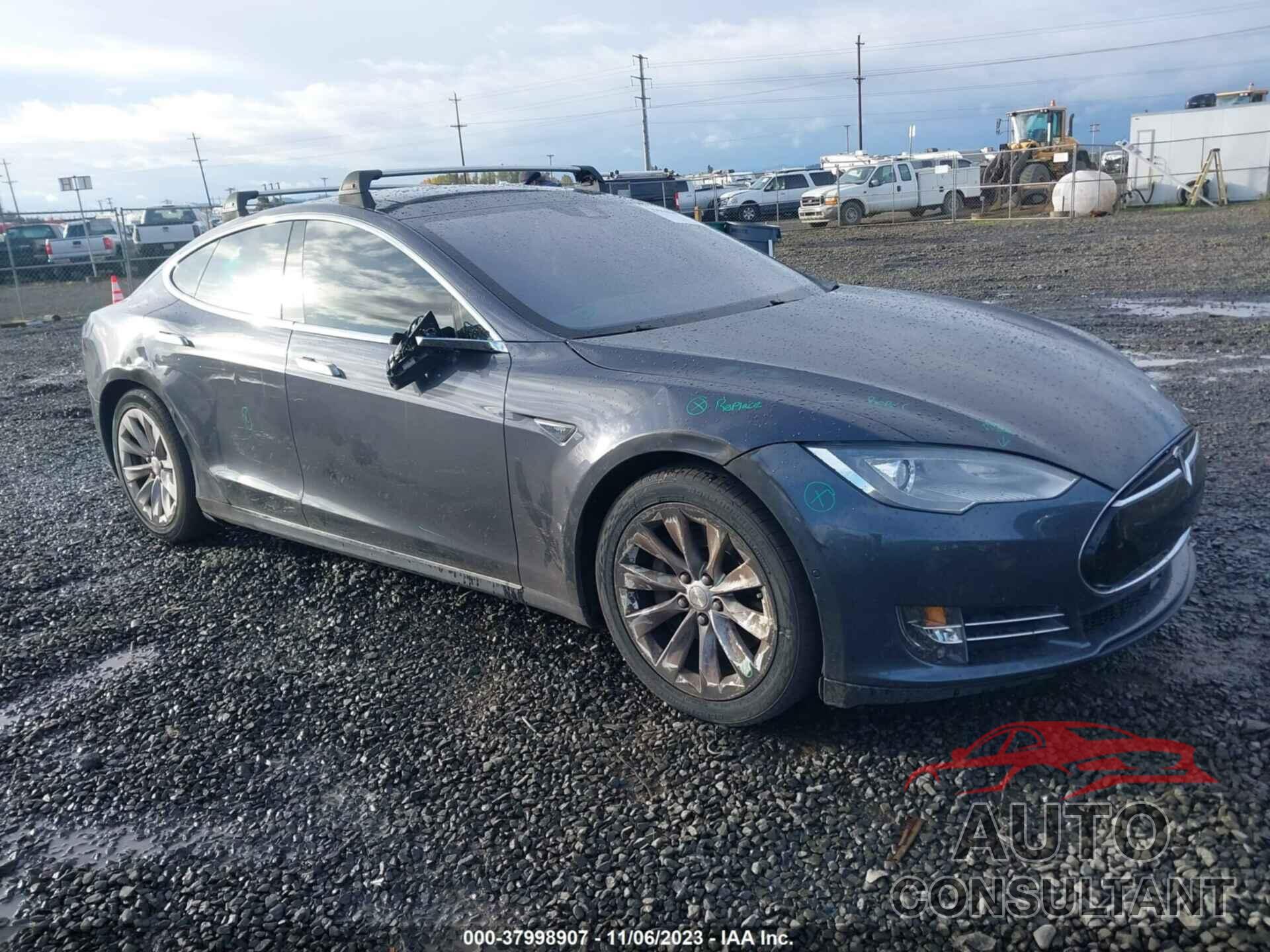 TESLA MODEL S 2016 - 5YJSA1E23GF134874