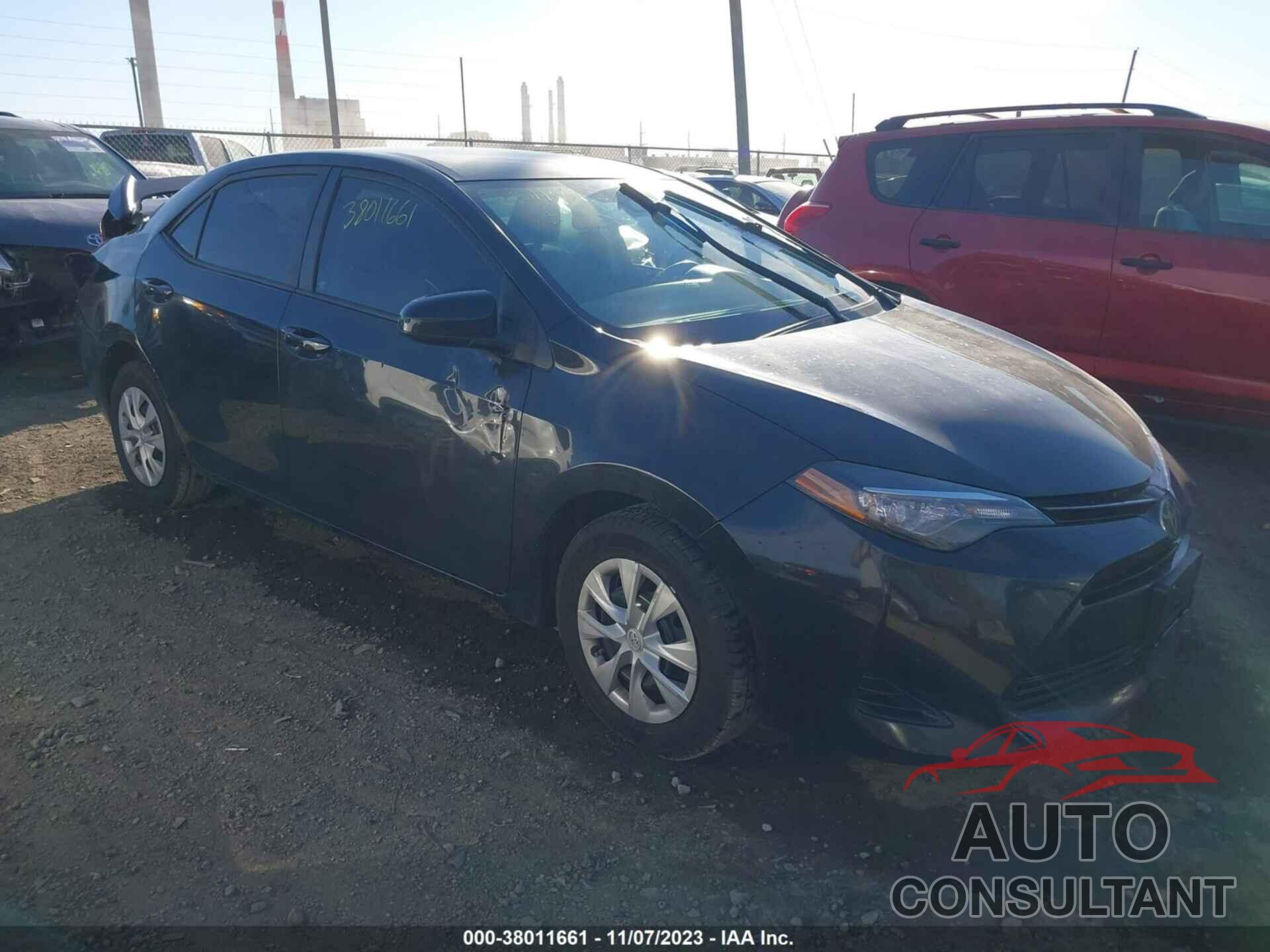 TOYOTA COROLLA 2017 - 5YFBURHE5HP604128