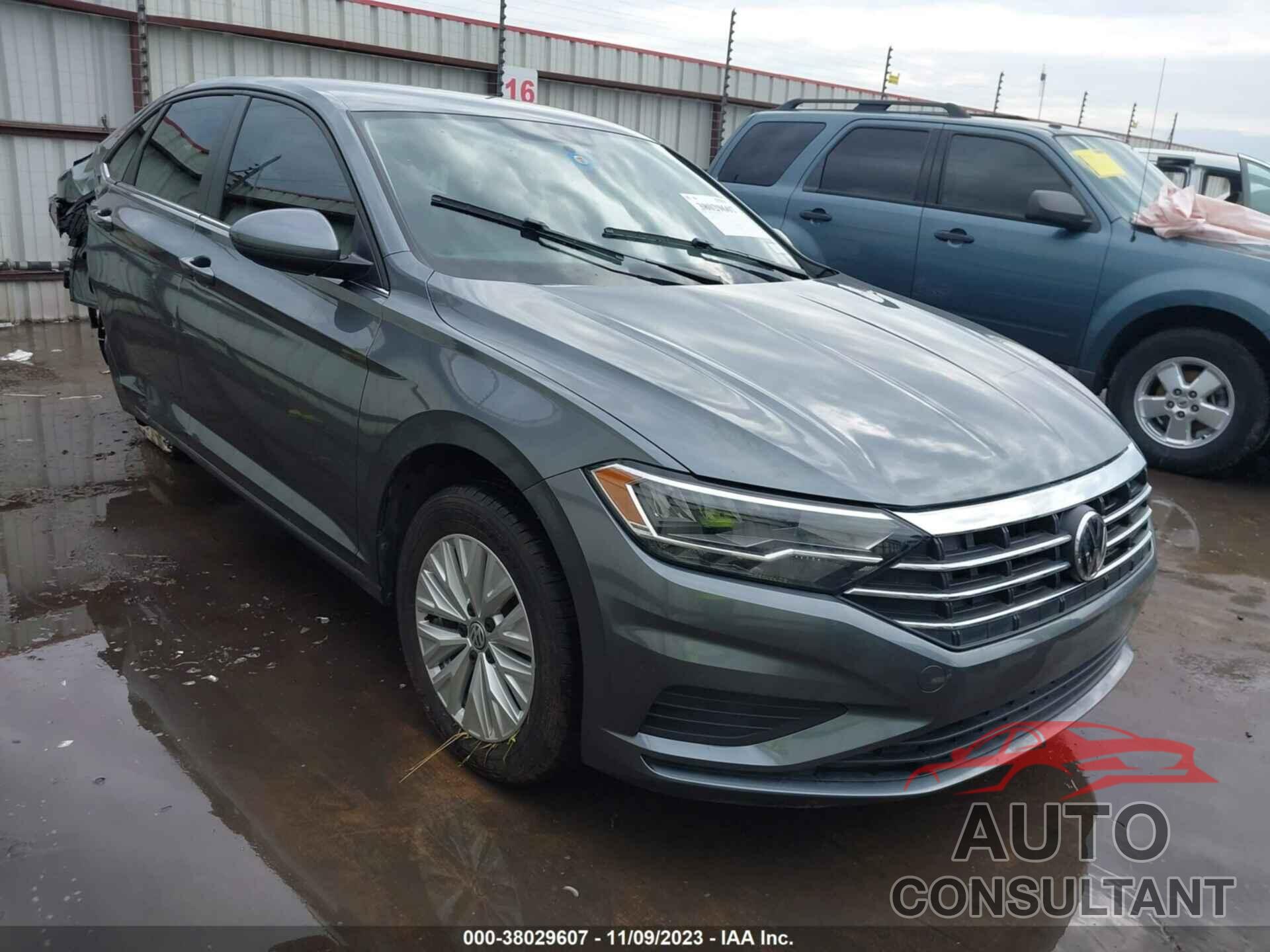 VOLKSWAGEN JETTA 2019 - 3VWCB7BU5KM223597
