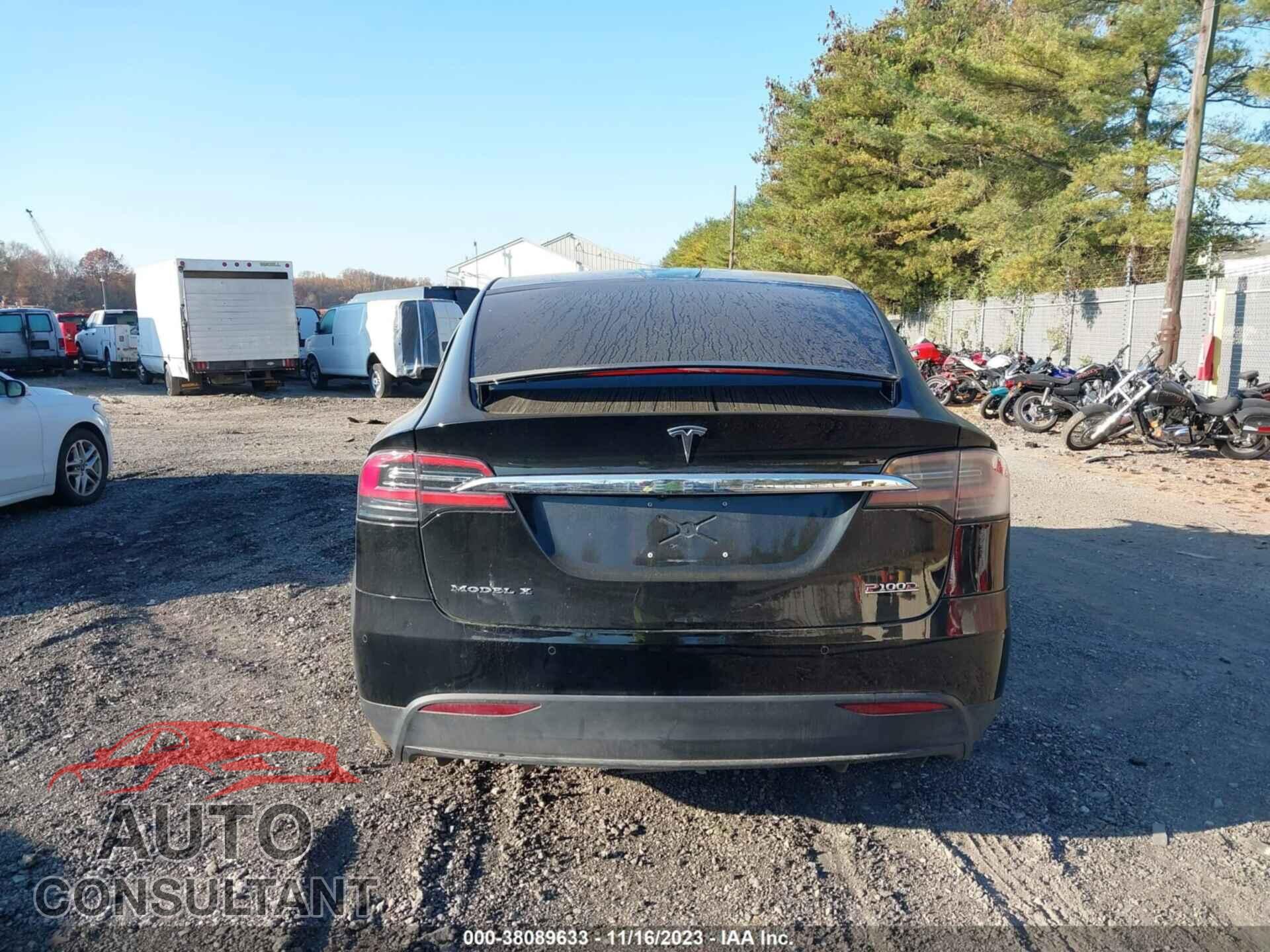 TESLA MODEL X 2018 - 5YJXCDE4XJF137345