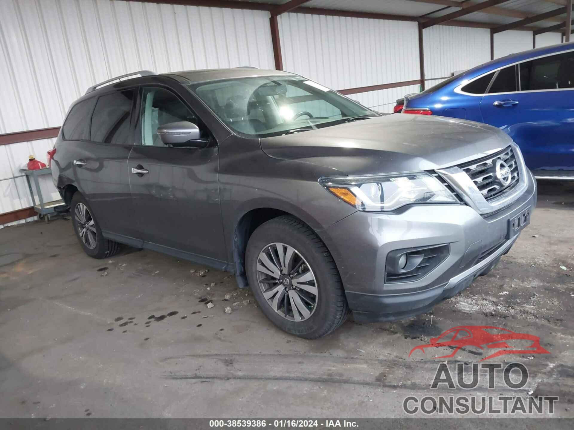 NISSAN PATHFINDER 2017 - 5N1DR2MM5HC901094