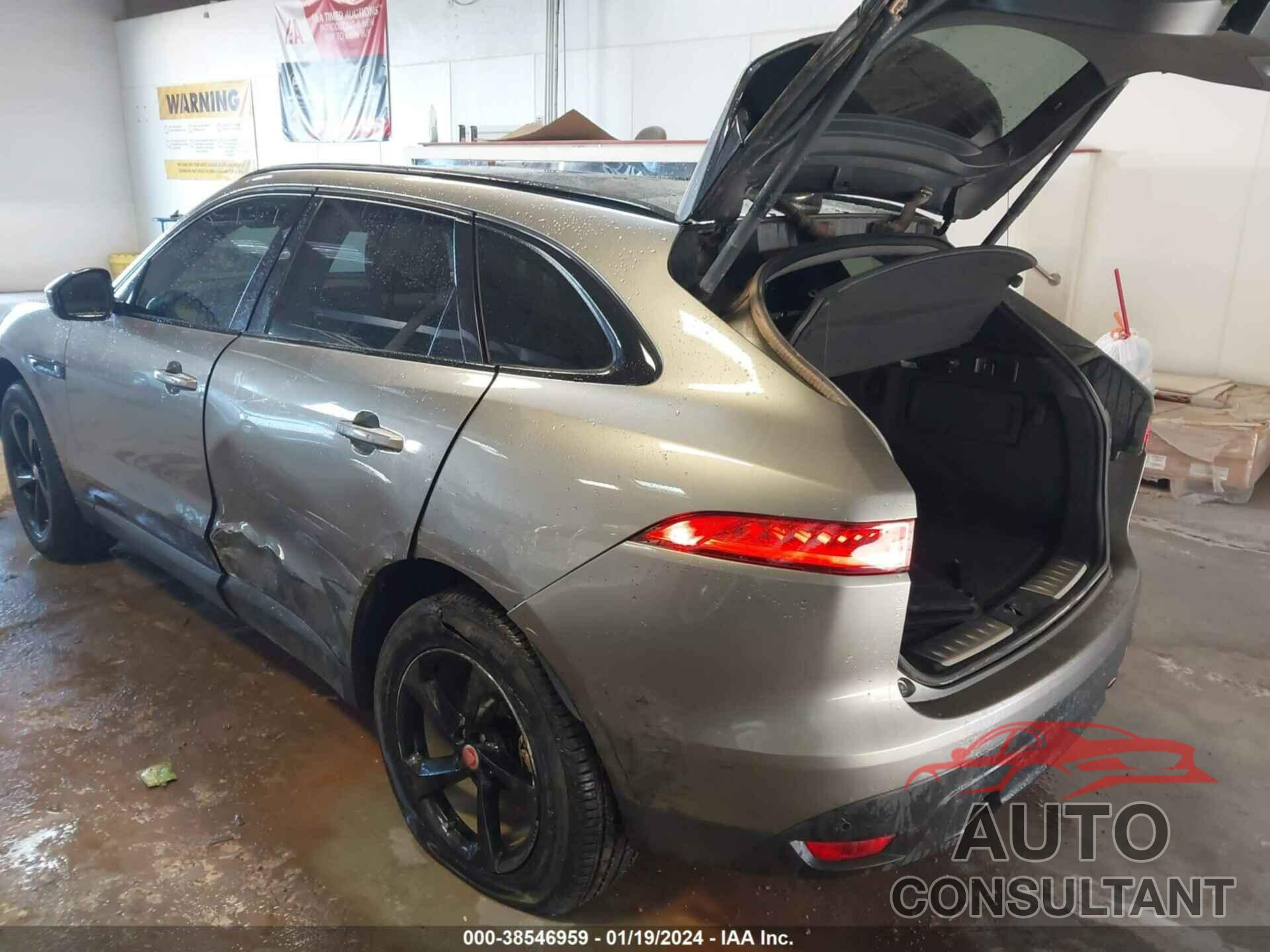 JAGUAR F-PACE 2020 - SADCJ2FX4LA631640