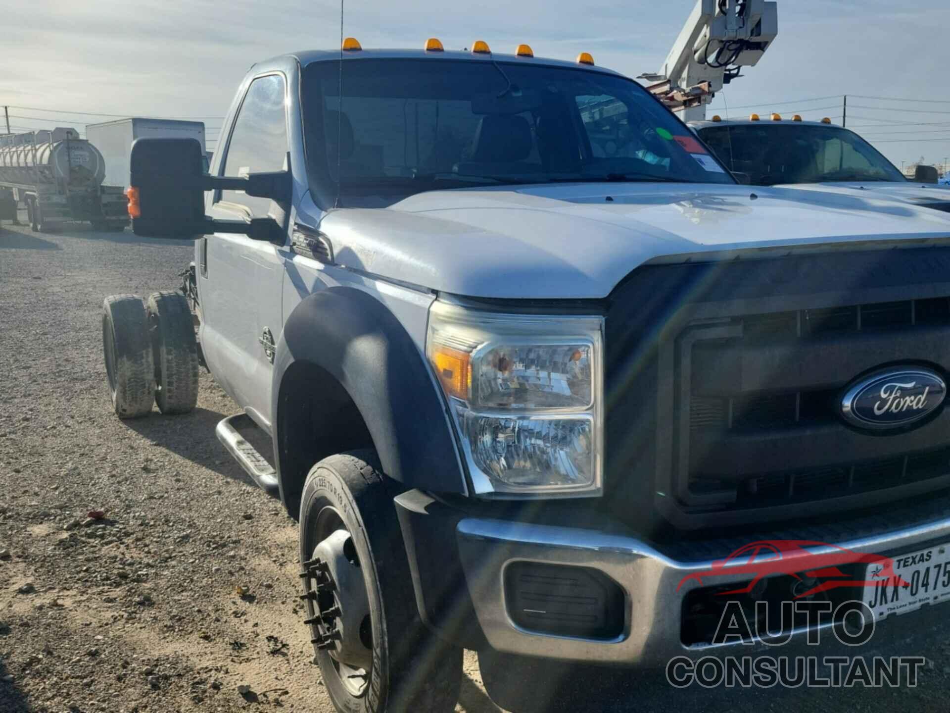 FORD F-550 CHASSIS 2016 - 1FDUF5GT4GEC17749