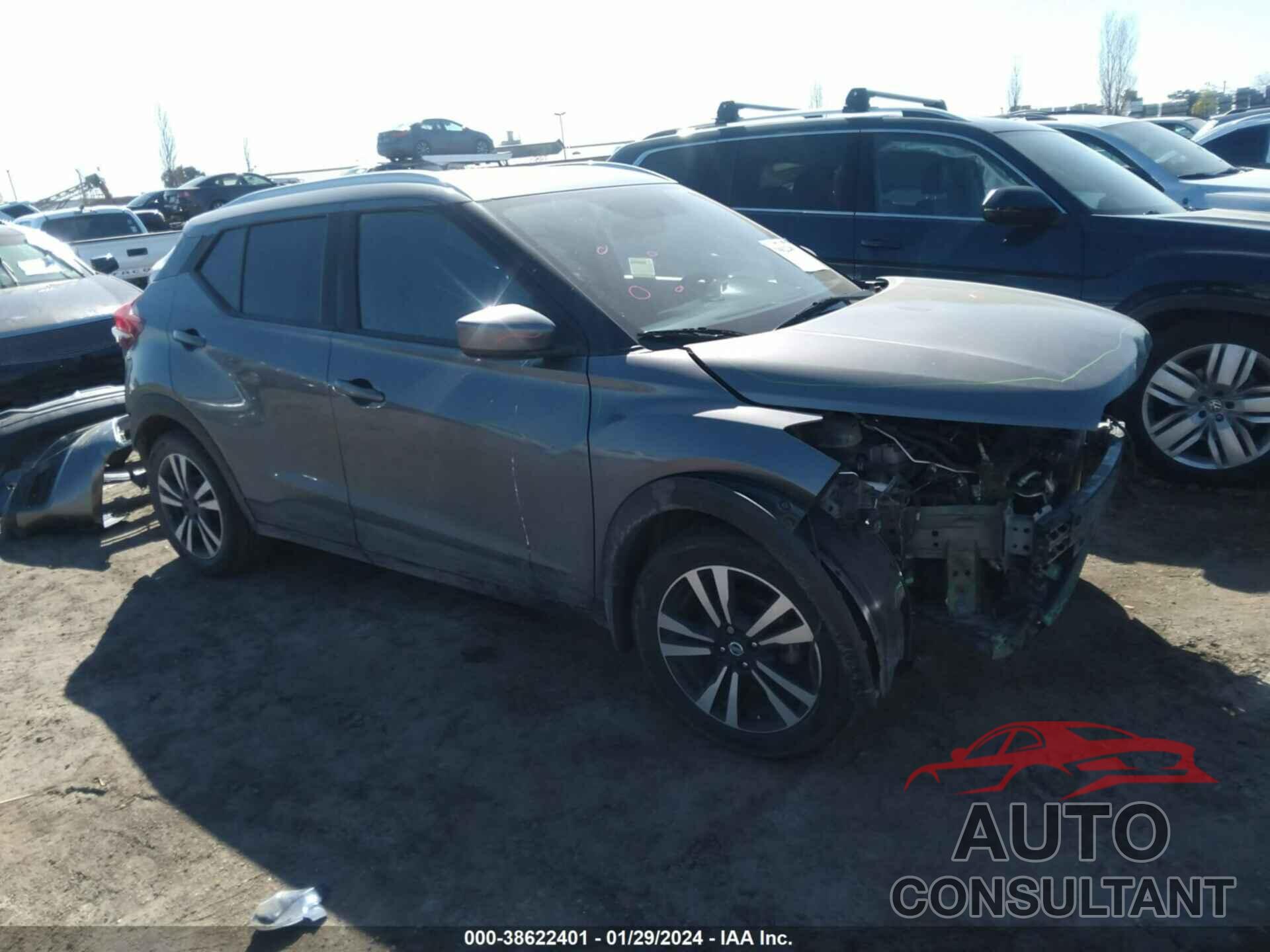 NISSAN KICKS 2018 - 3N1CP5CU7JL517839