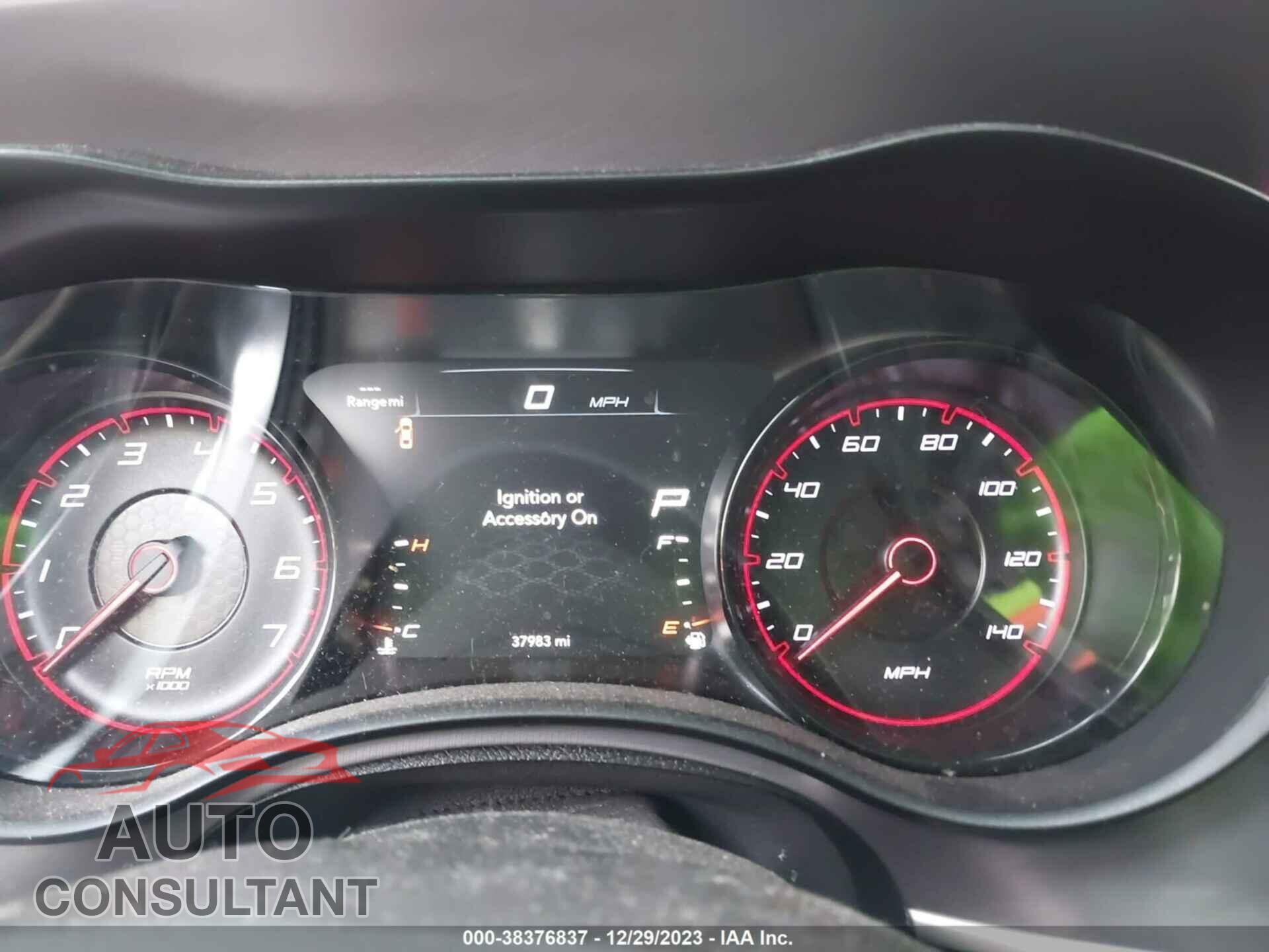 DODGE CHARGER 2020 - 2C3CDXHG5LH104712