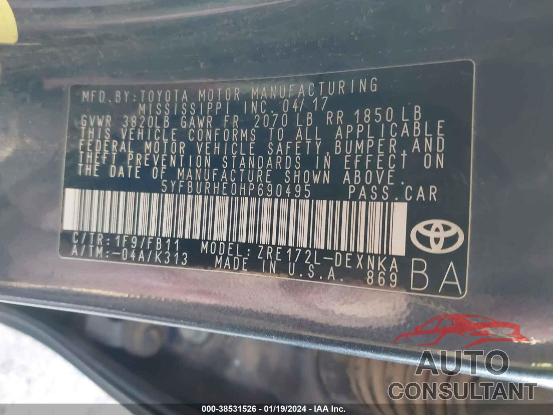 TOYOTA COROLLA 2017 - 5YFBURHE0HP690495