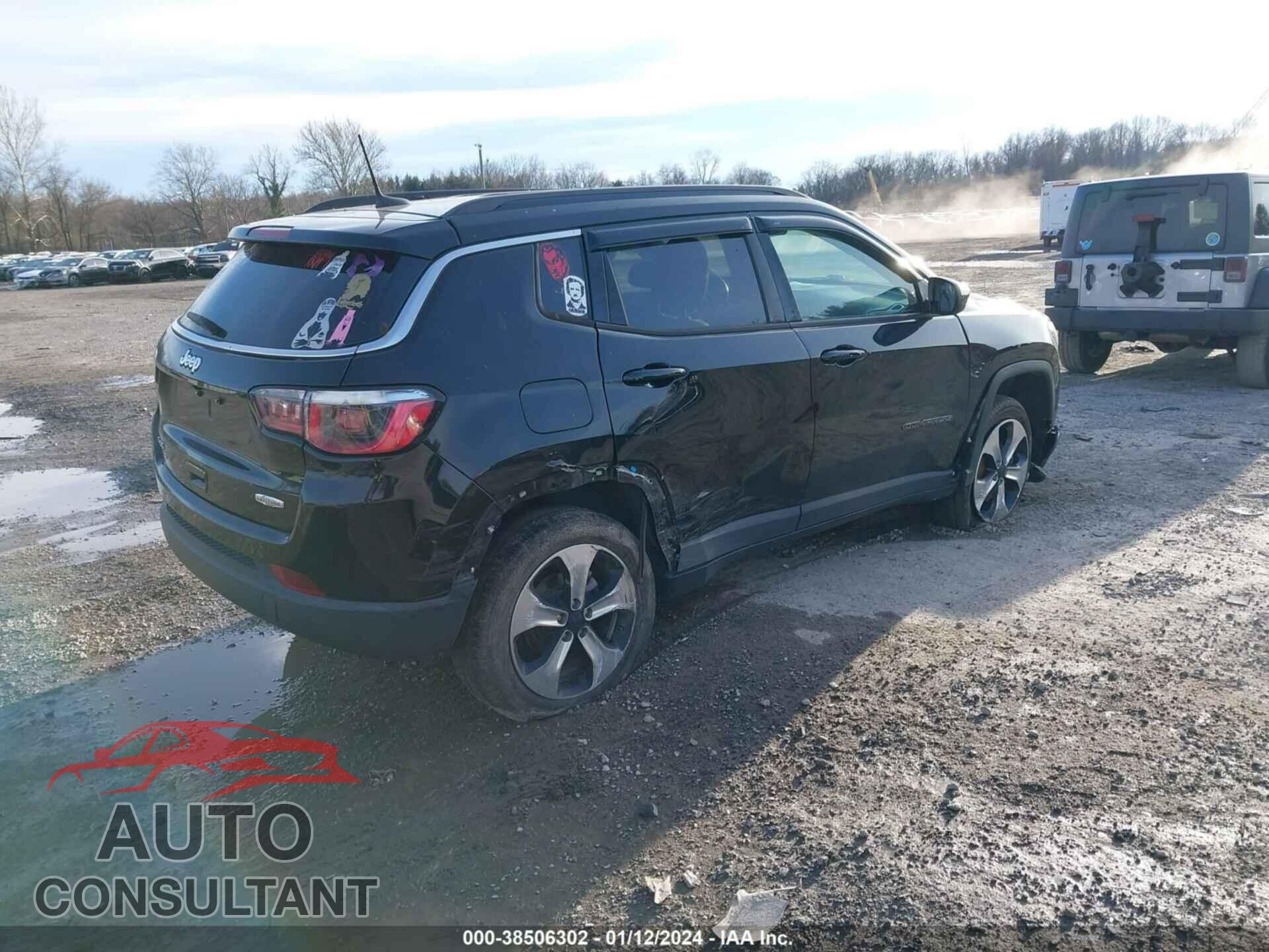JEEP COMPASS 2018 - 3C4NJDBB2JT104146