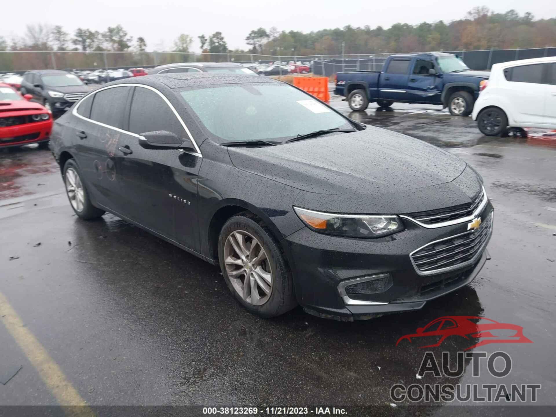 CHEVROLET MALIBU 2018 - 1G1ZD5ST9JF126381