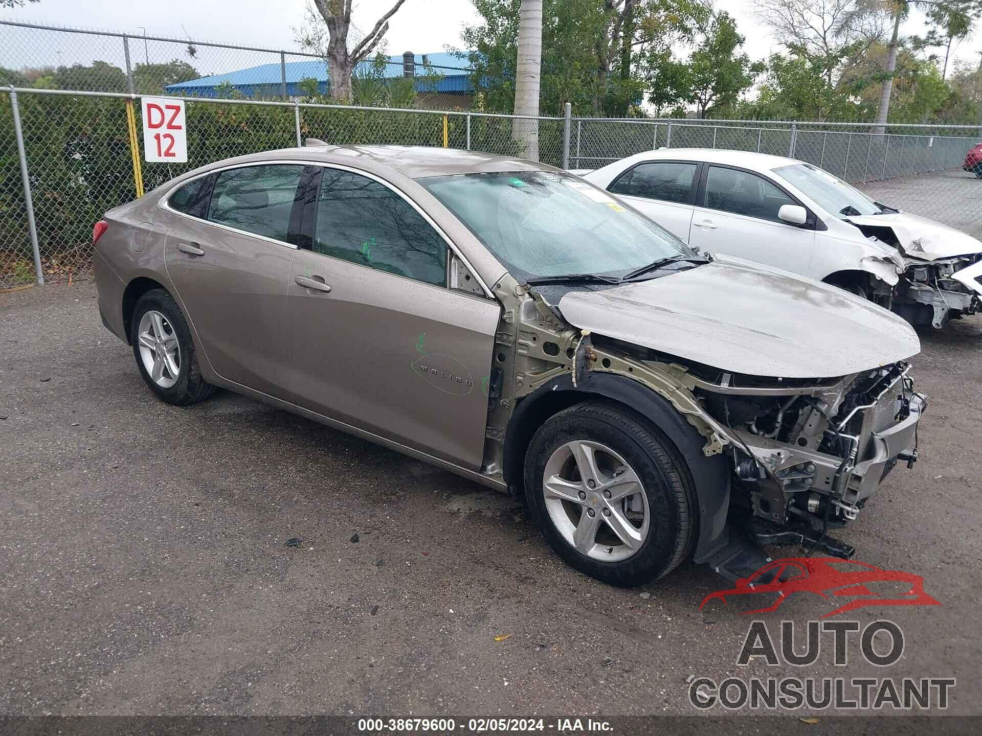 CHEVROLET MALIBU 2022 - 1G1ZD5ST8NF134381