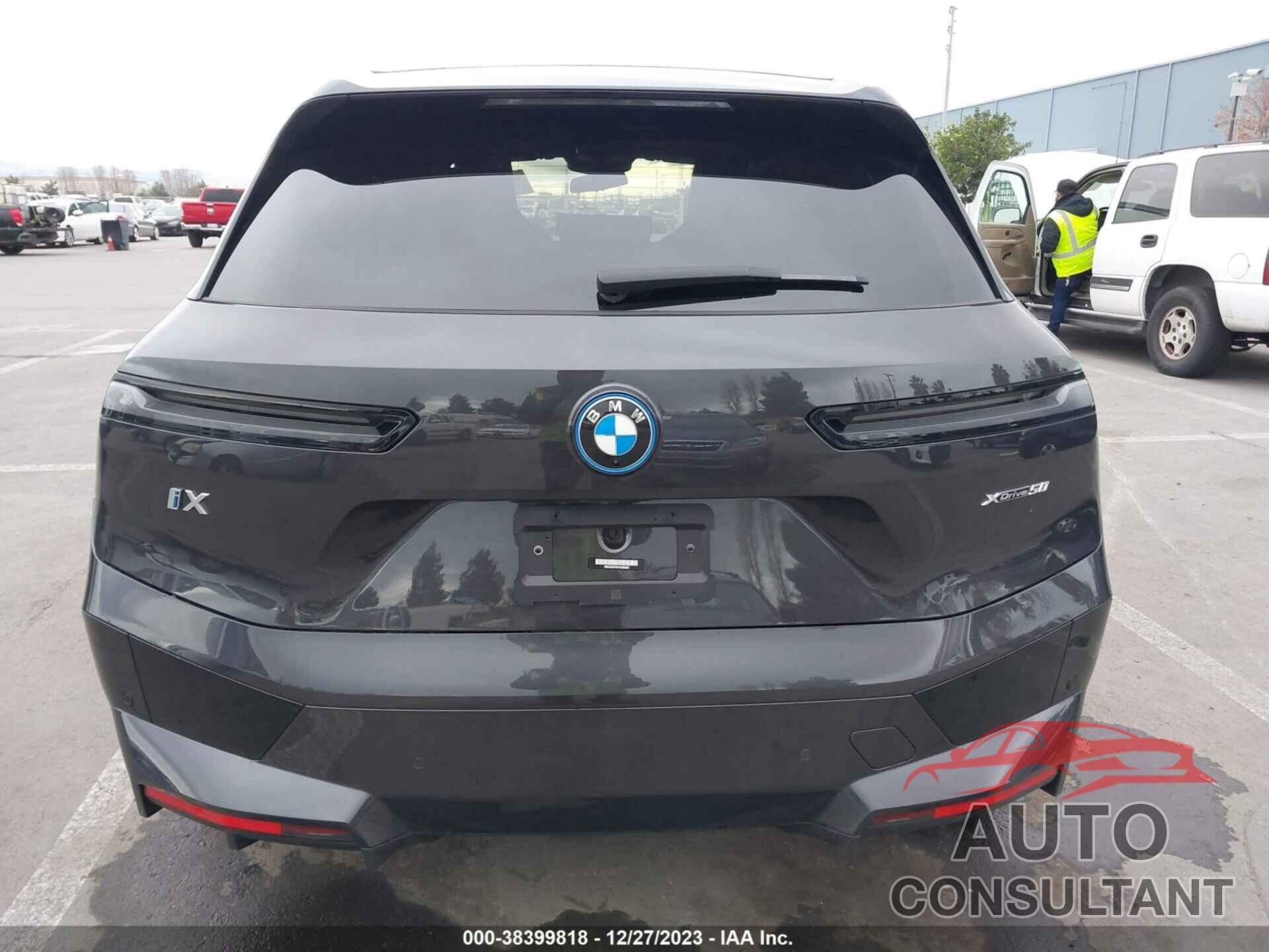 BMW IX 2023 - WB523CF00PCM93837