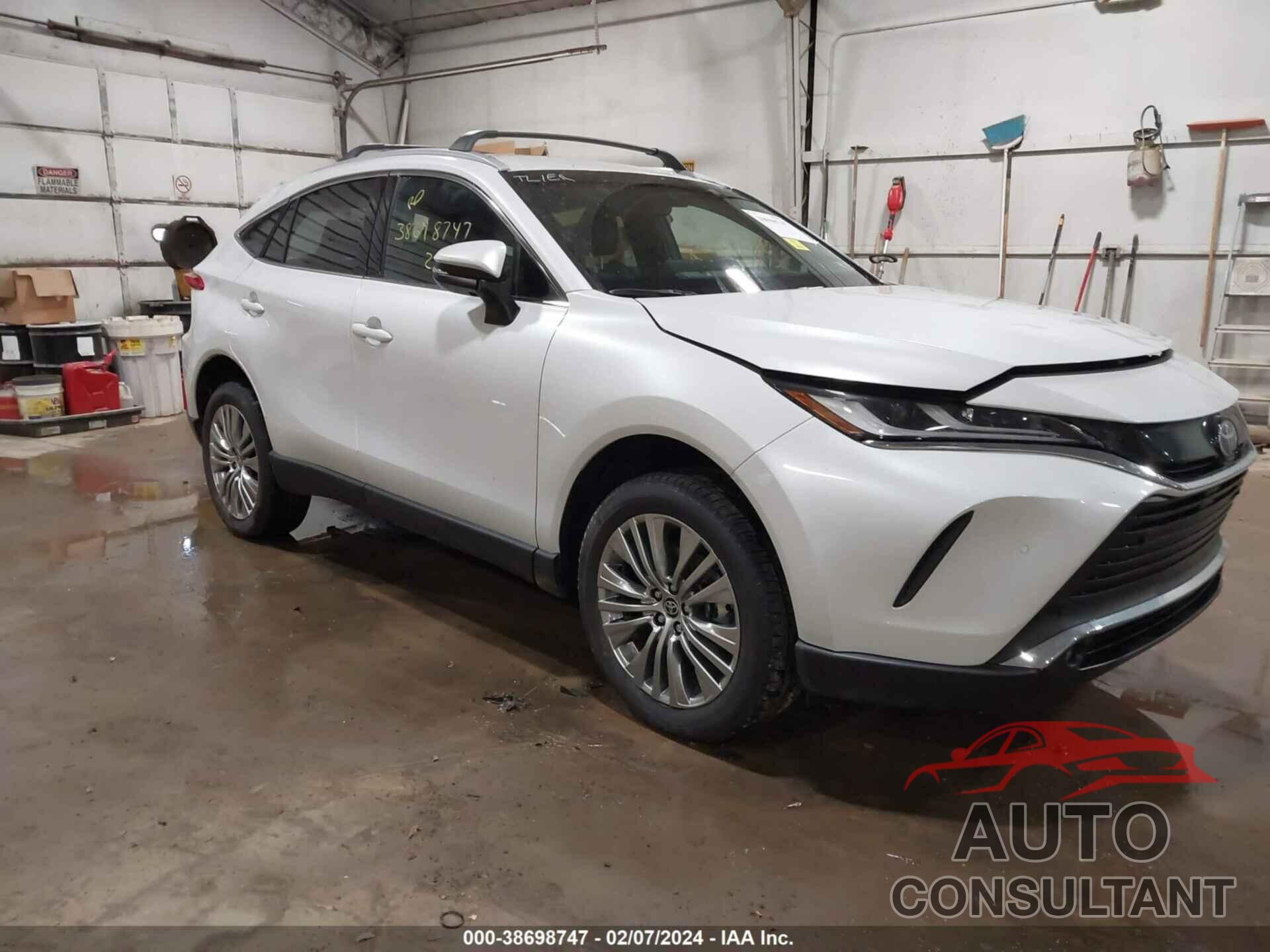 TOYOTA VENZA 2023 - JTEAAAAH6PJ141800