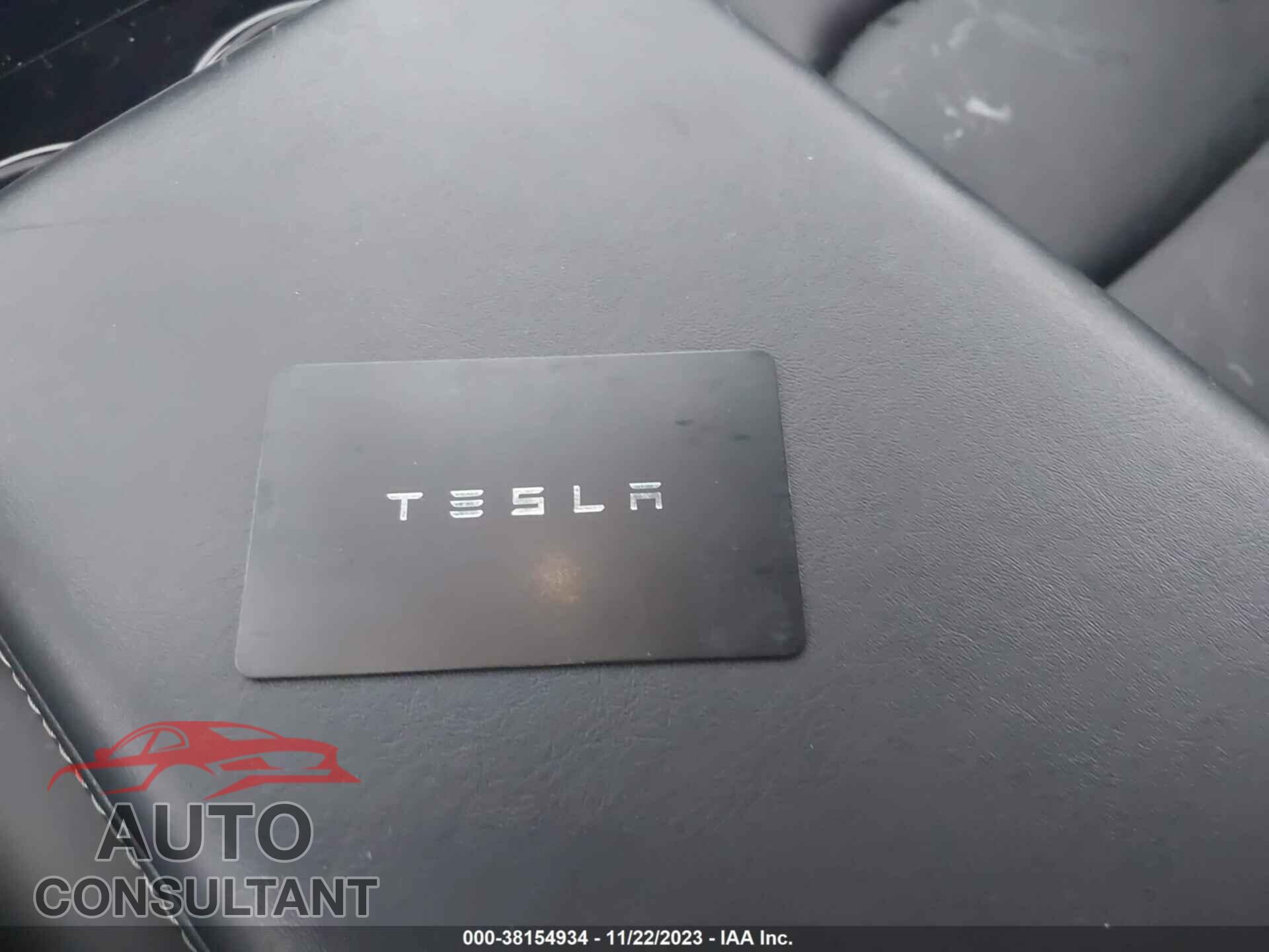TESLA MODEL 3 2020 - 5YJ3E1EB6LF628116