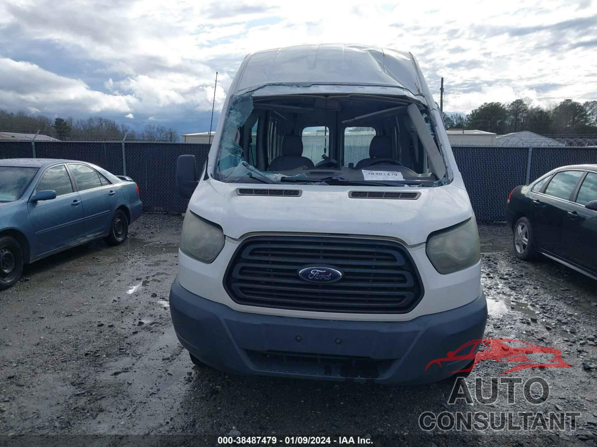 FORD TRANSIT-250 2017 - 1FTYR3XM5HKA53988