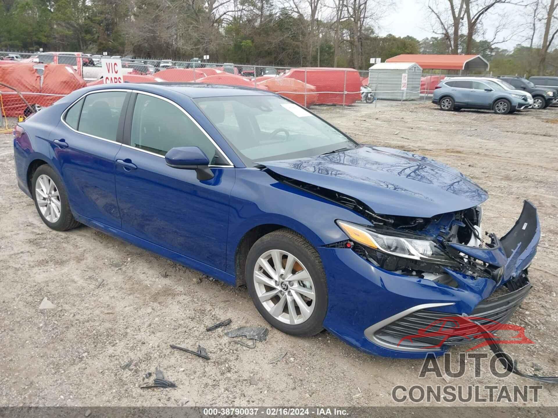 TOYOTA CAMRY 2024 - 4T1C11AK4RU200994